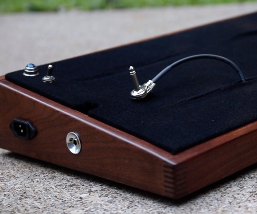 How to Make a Guitar Pedalboard