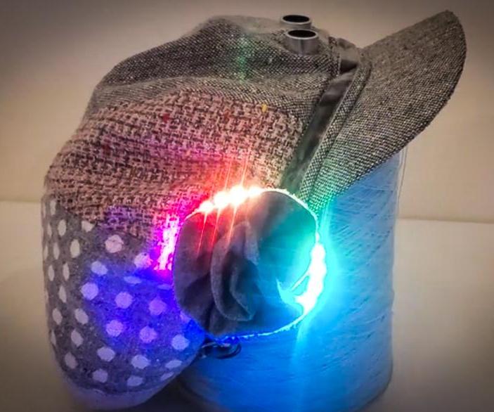 Distance Hat, Arduino with NeoPixels and Sound