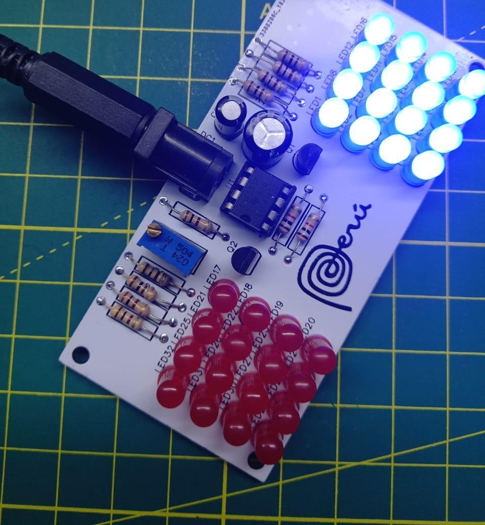 POLICE LIGHTS WITH VARIATION OF SPEED