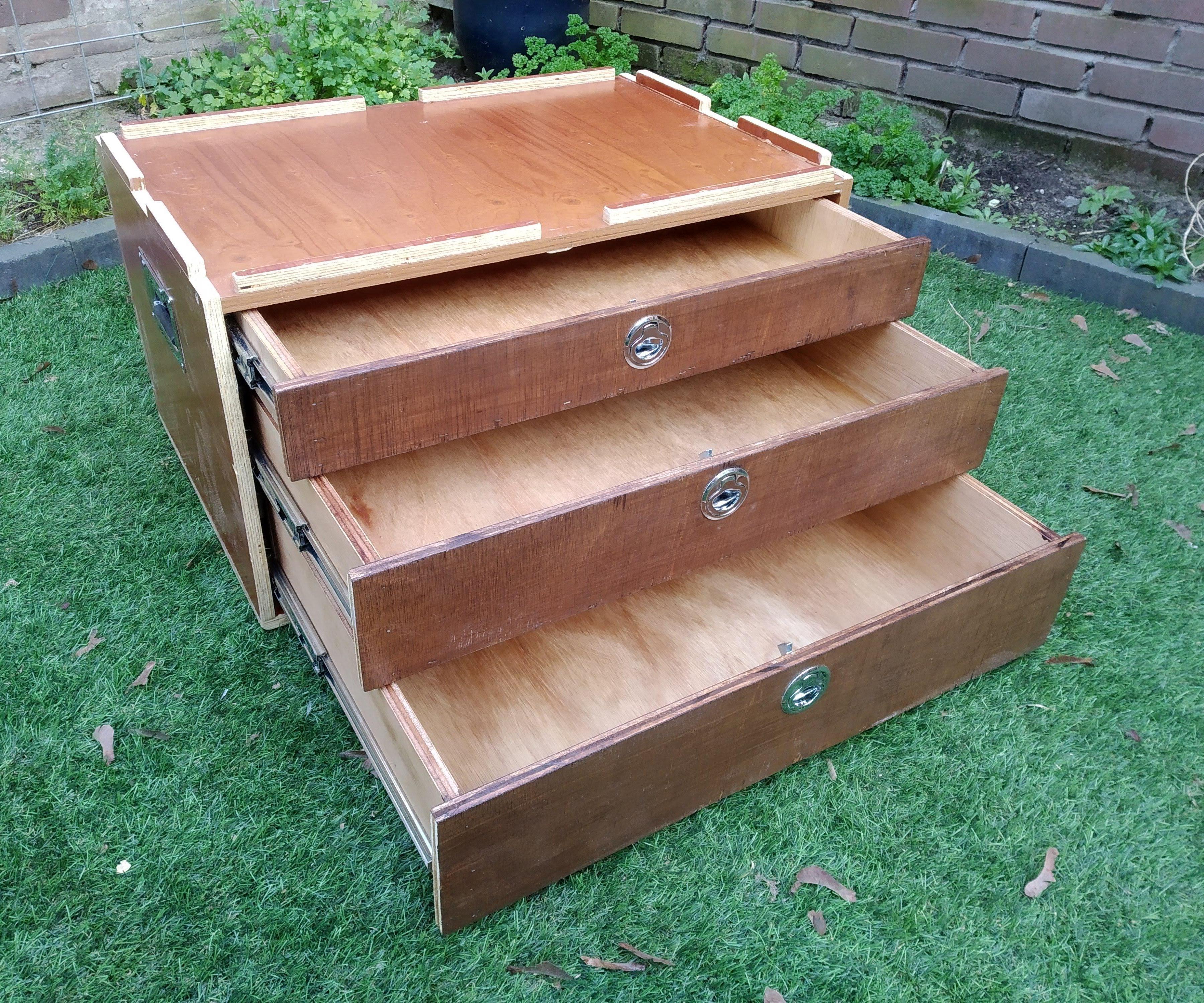 Euronorm Crate With Drawers