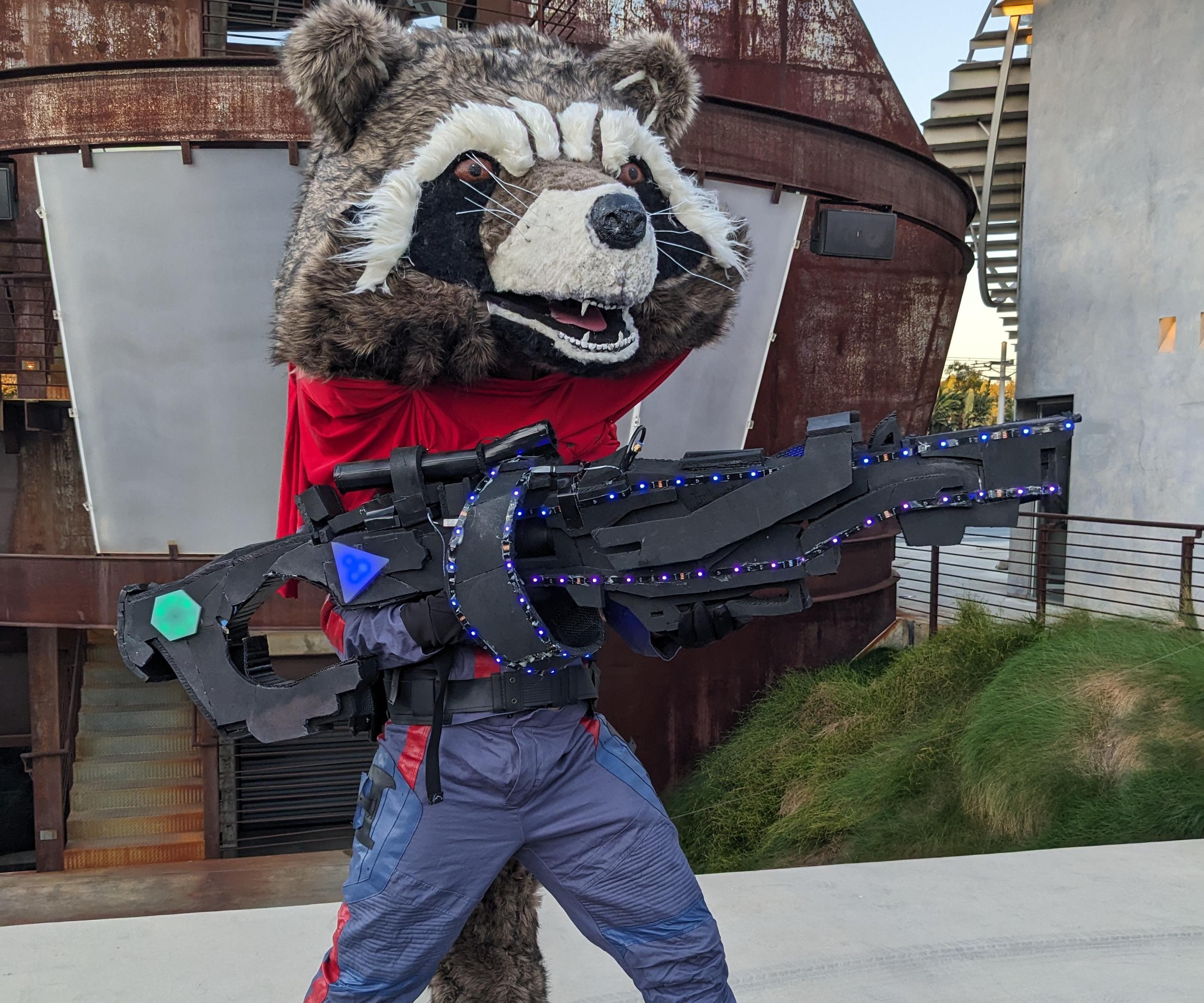 Rocket Raccoon - 7.5ft