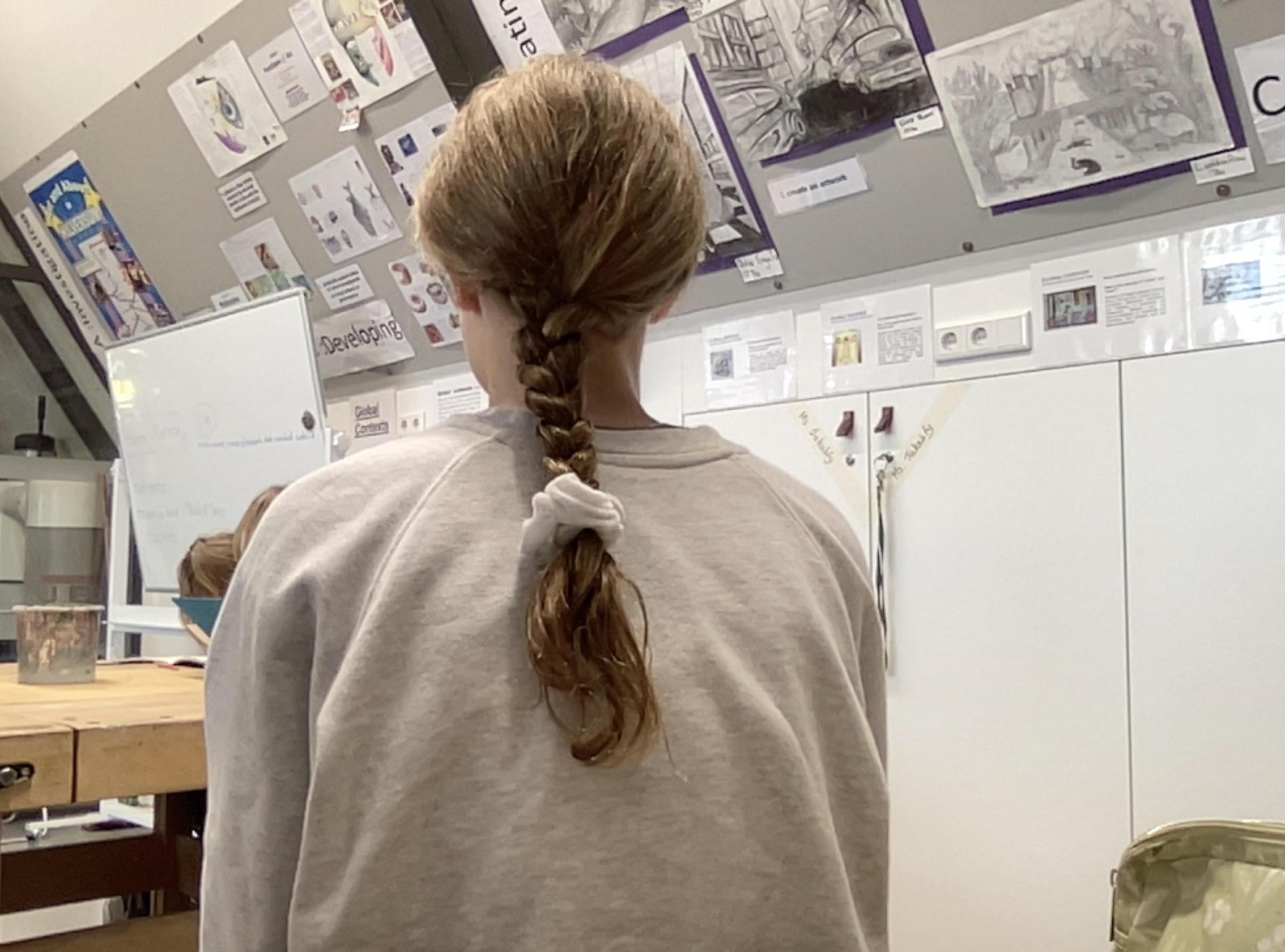 How to Make a Easy Braid for Beginners