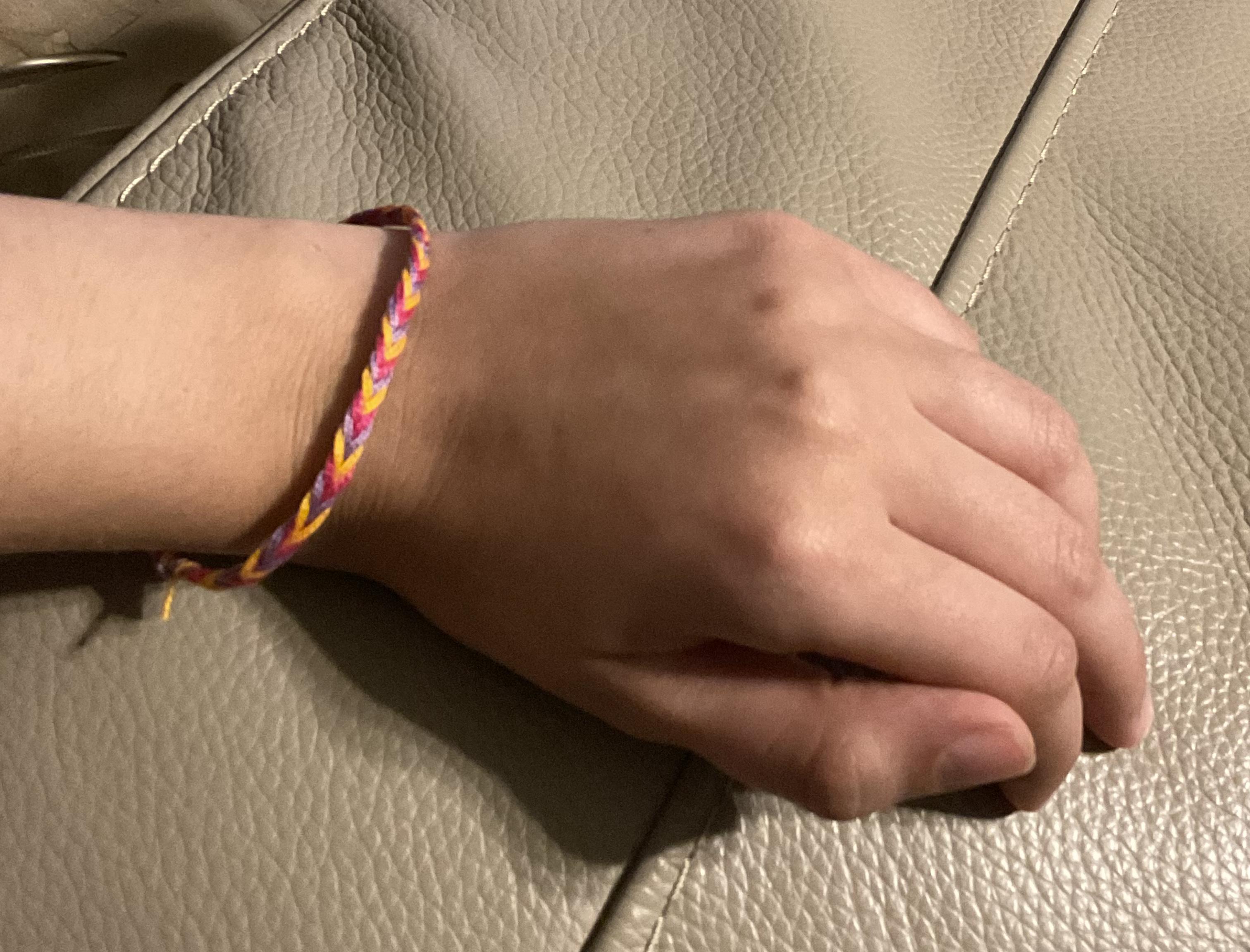 Easy & Cool Friendship Bracelets 