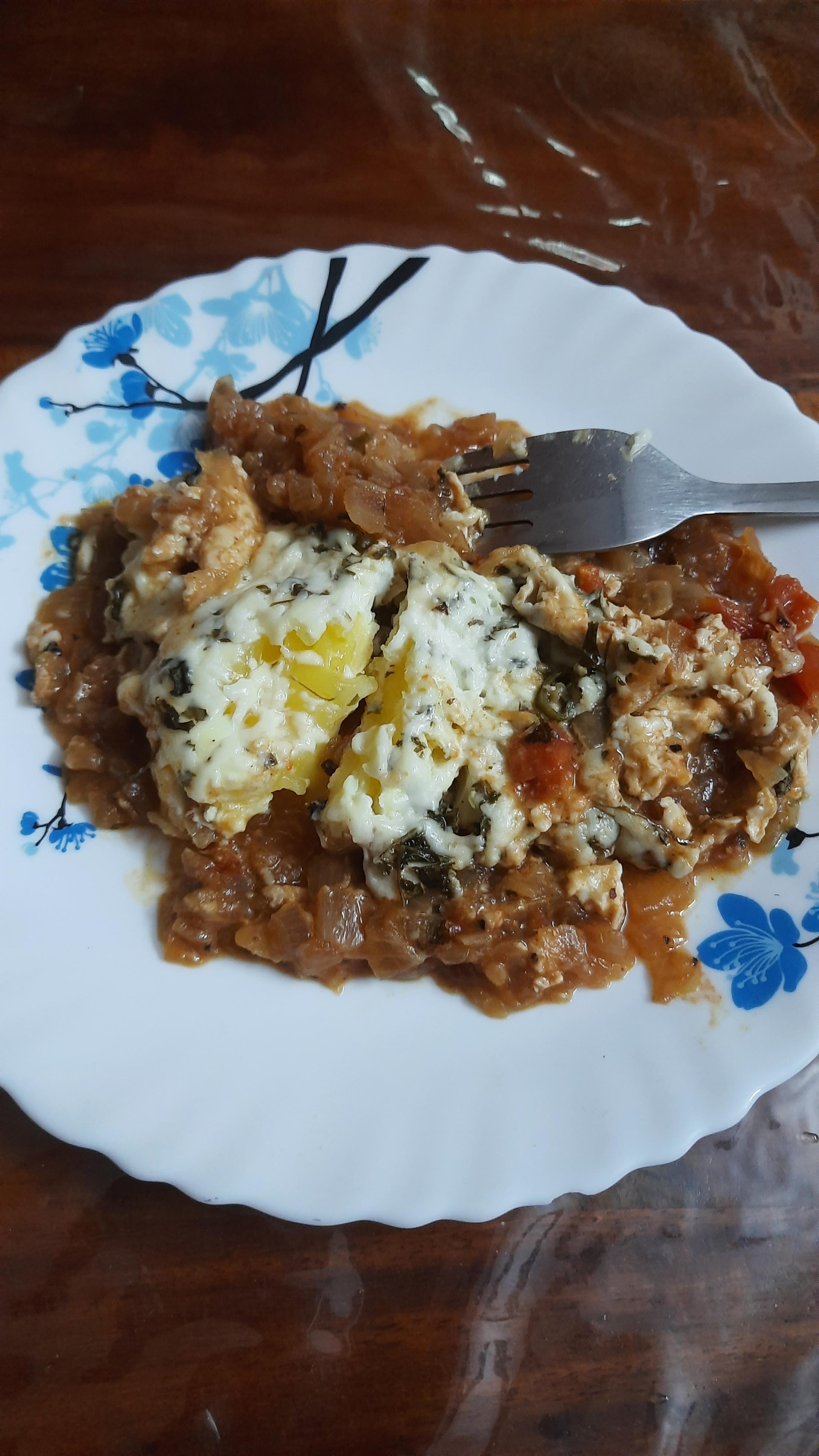 Tangy Poached Eggs With Herbs 'n' Spices