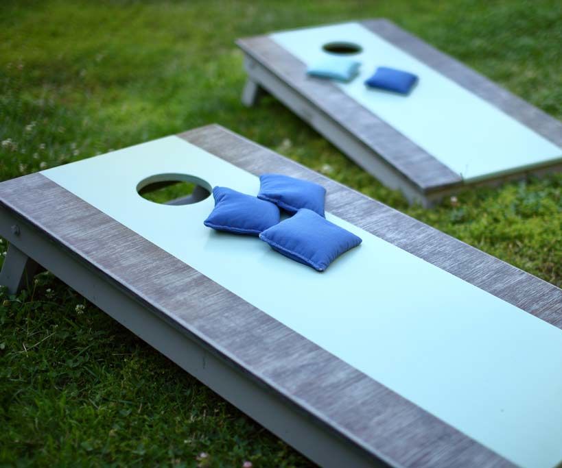 DIY Cornhole Boards, Bags and Scoreboard