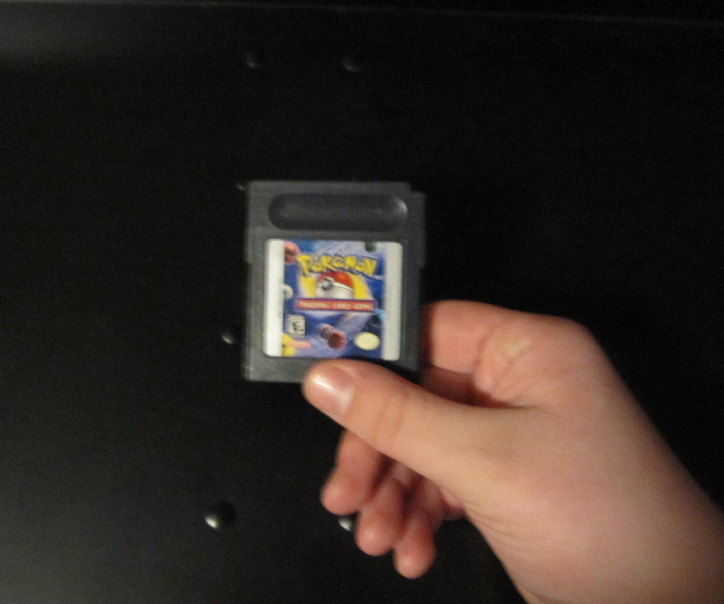 How to Clean a Gameboy Game 2022