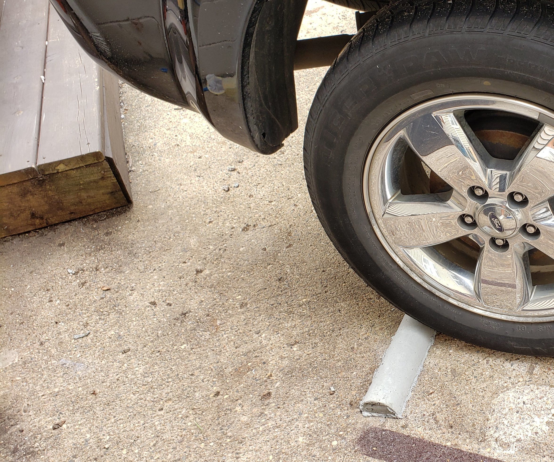 Easy Parking Space Stopper