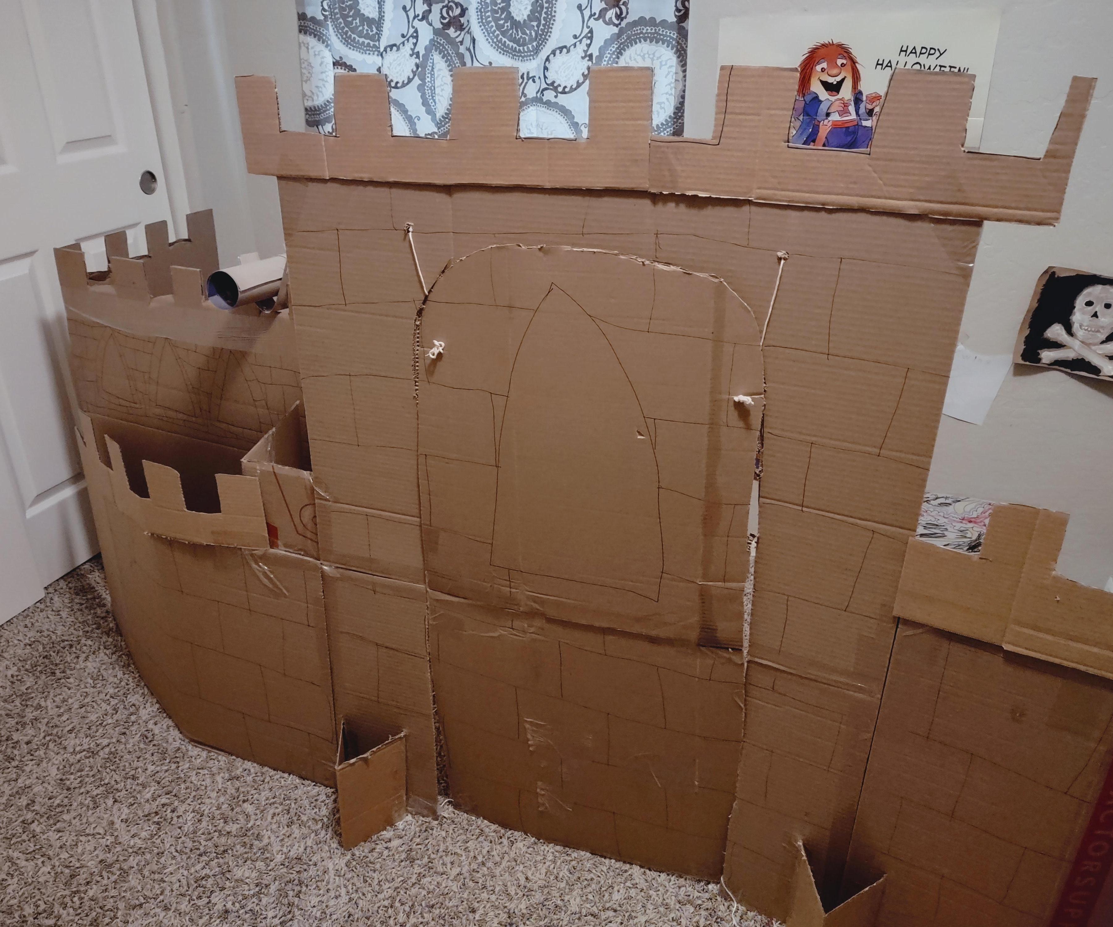 Mini Castle Play-set With Drawbridge