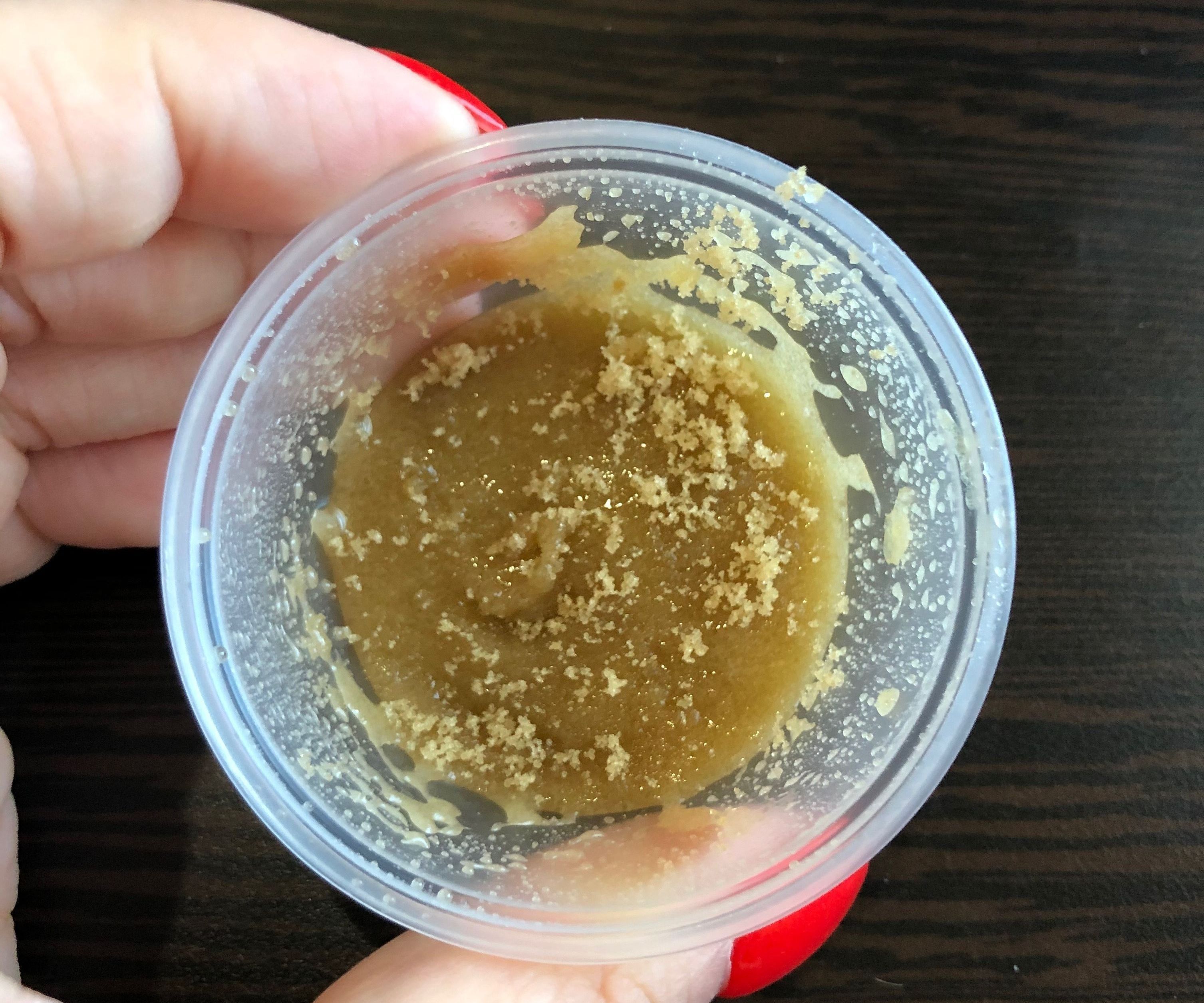 How to Make a Lip Scrub 