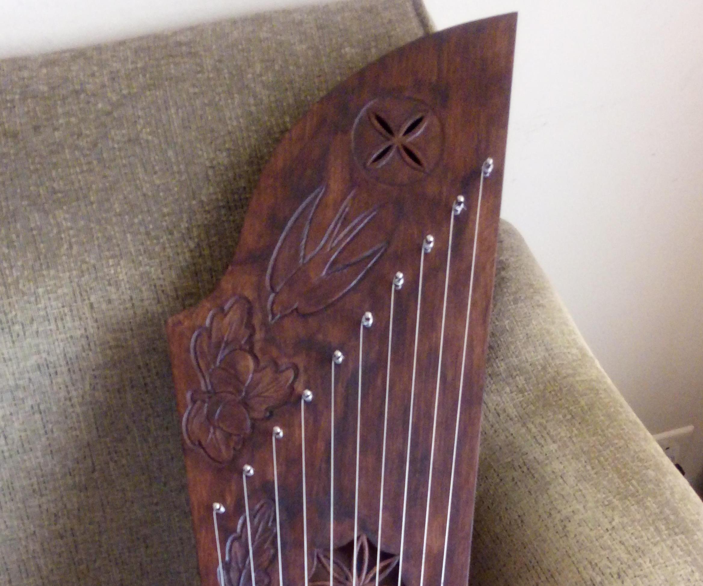 Gusli 10 Cordas - Strings ( Portuguese and English Instructions)