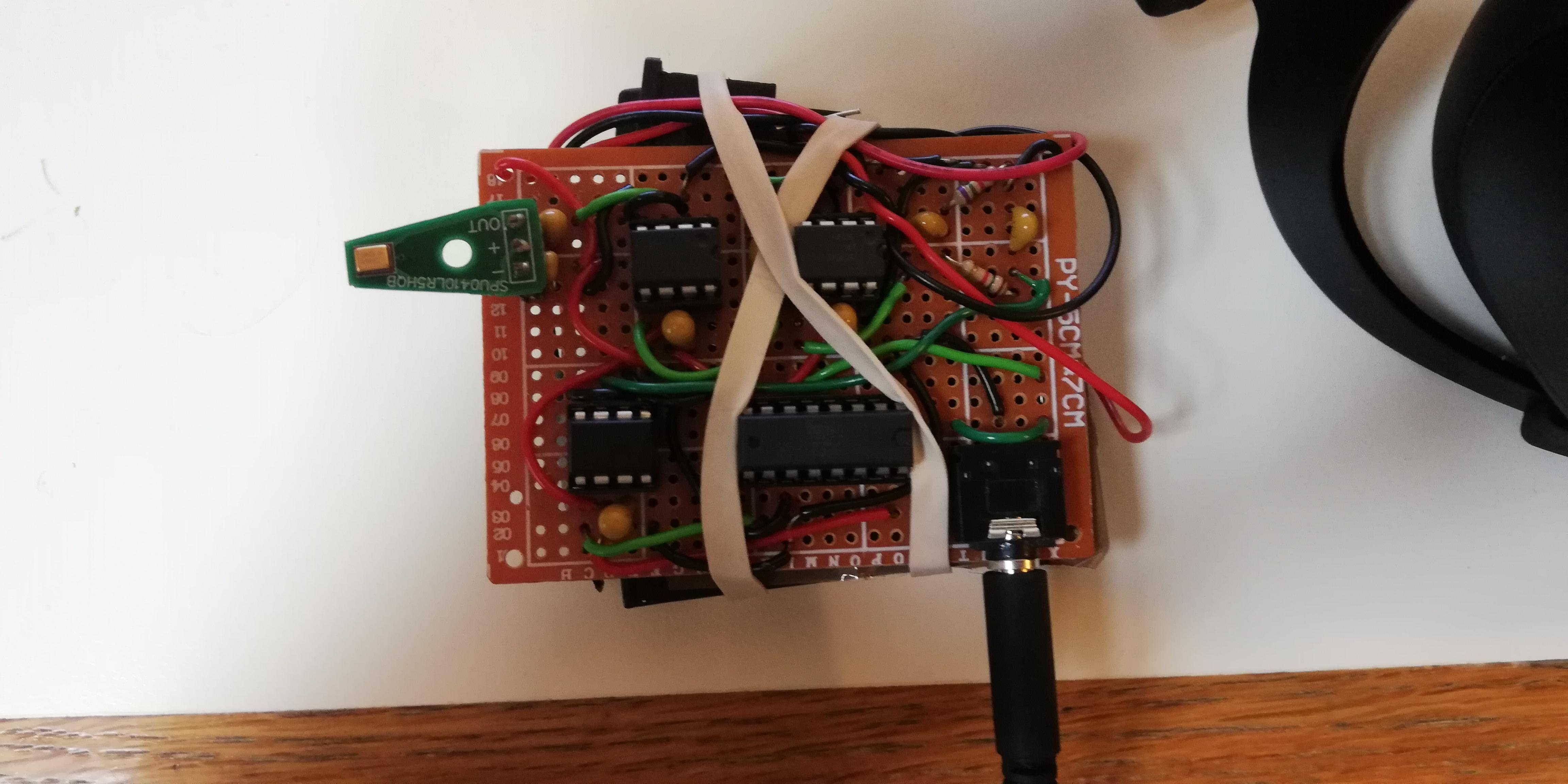 Simple Frequency Division Bat Detector (Ultrasound to Sound Converter)