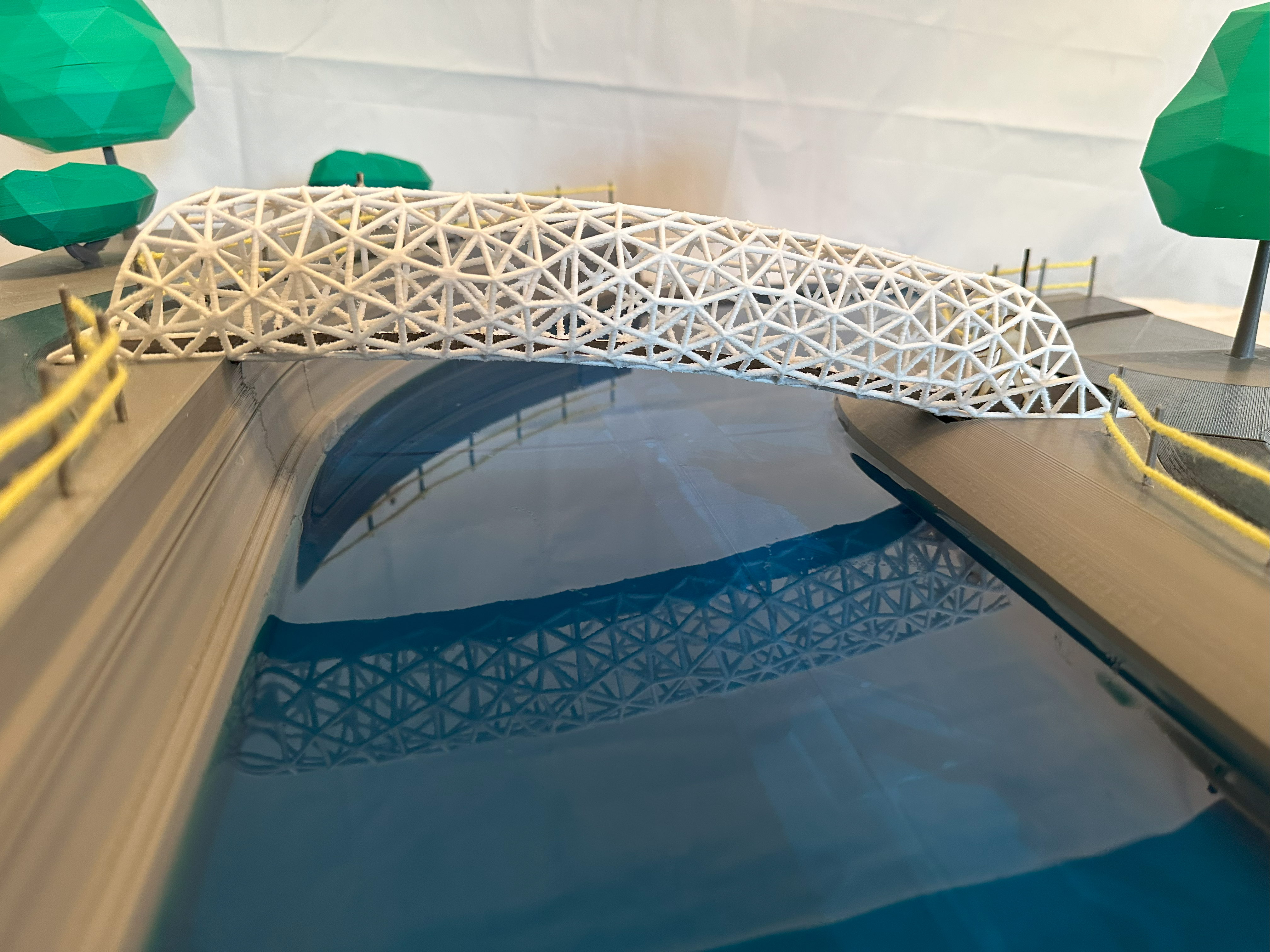Voronoi Pedestrian Bridge