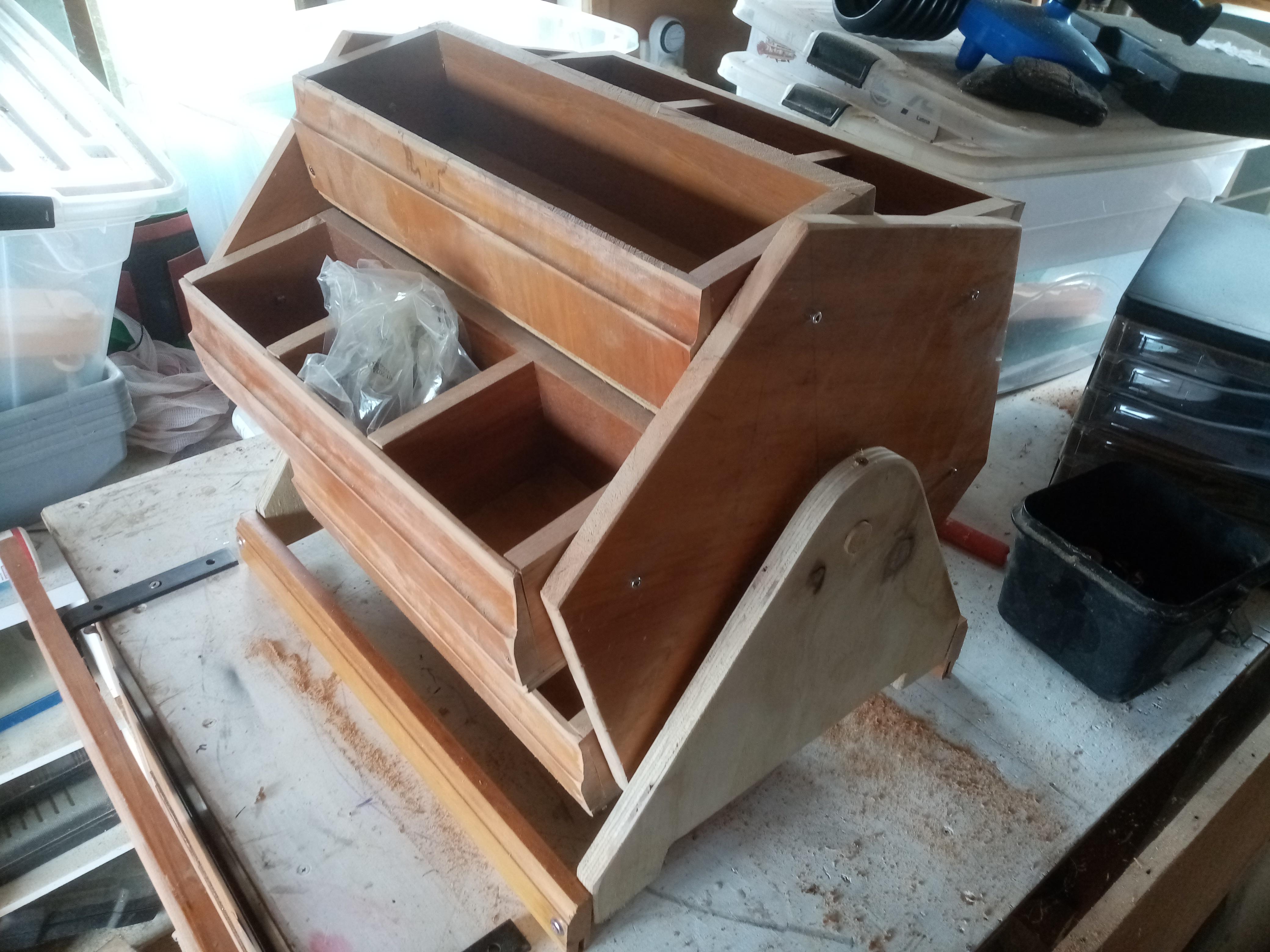 Rotunda Organiser for Hardware