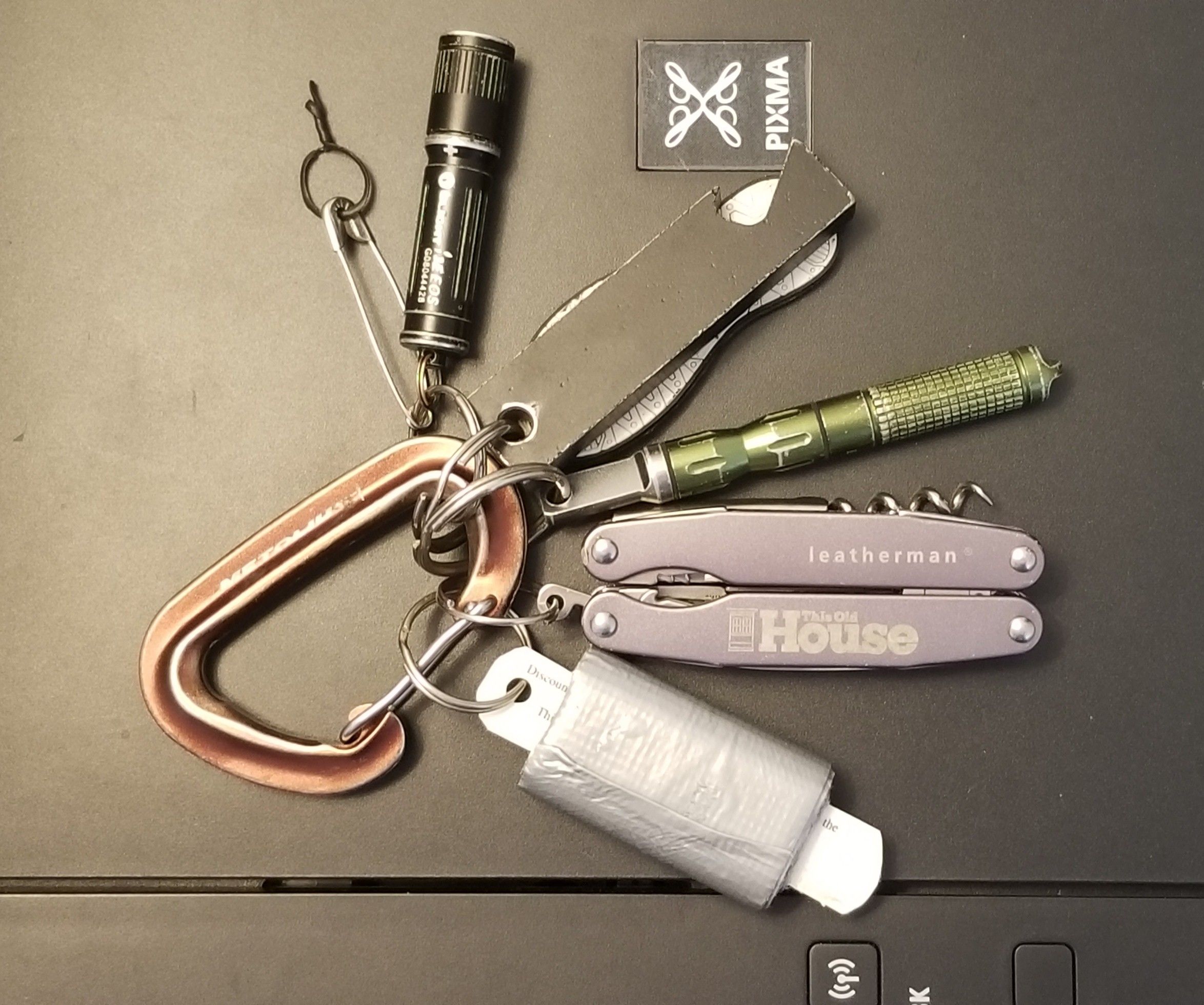 EDC Key Chain Tape Carrier