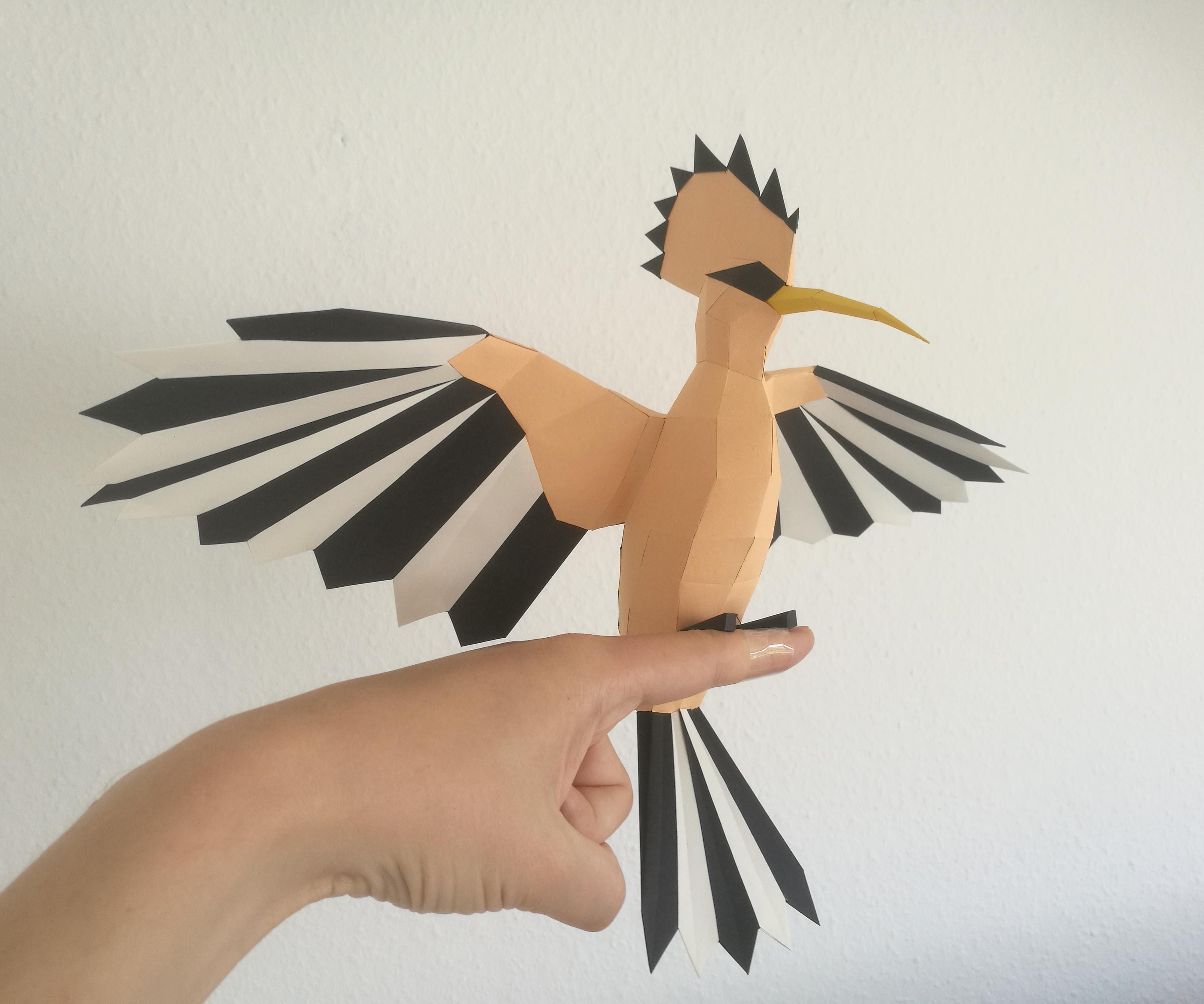 Papercraft Low-Poly Hoopoe