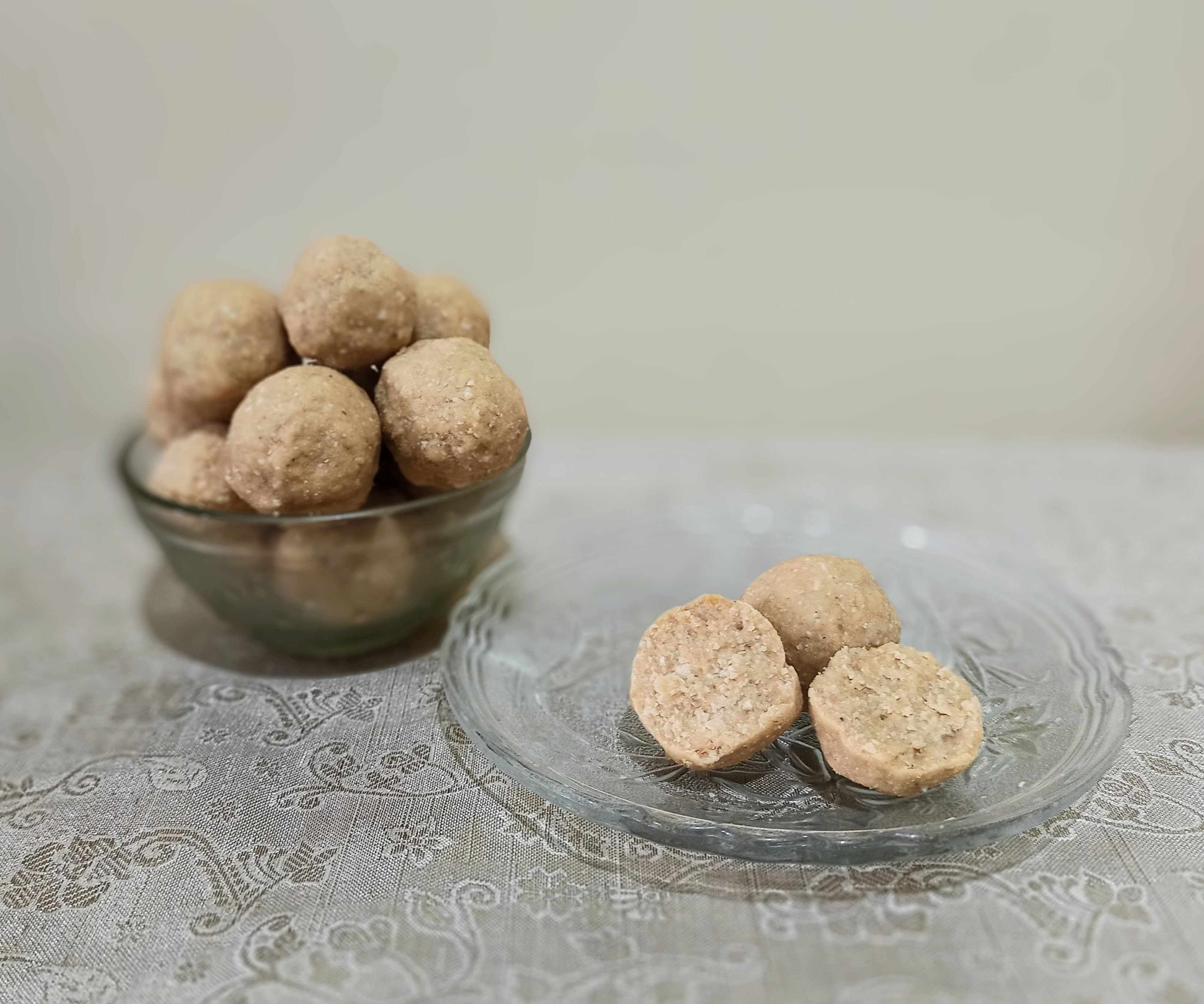 Healthy Peanut Balls