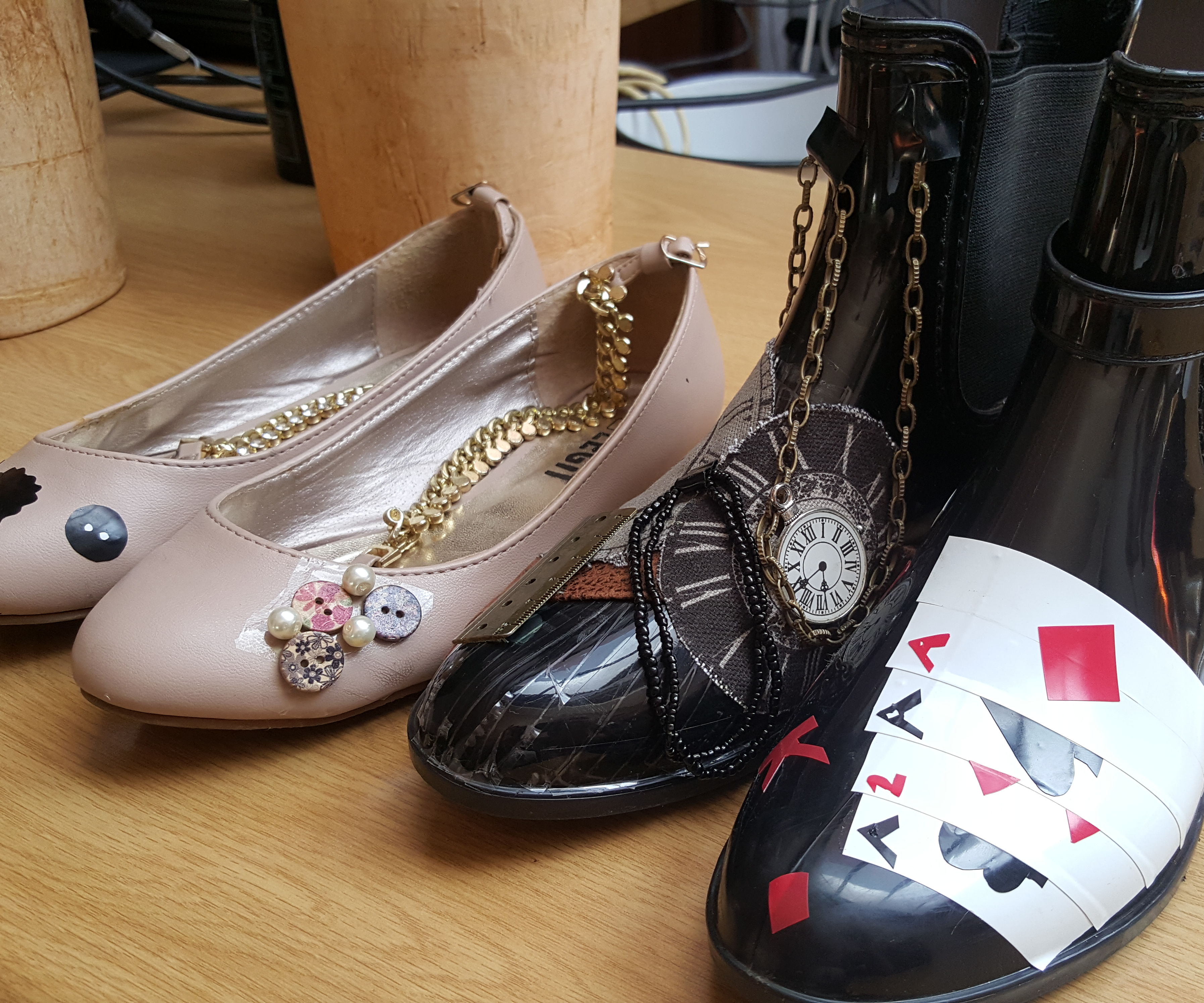 Temporary Makeover Shoes Using Tape 