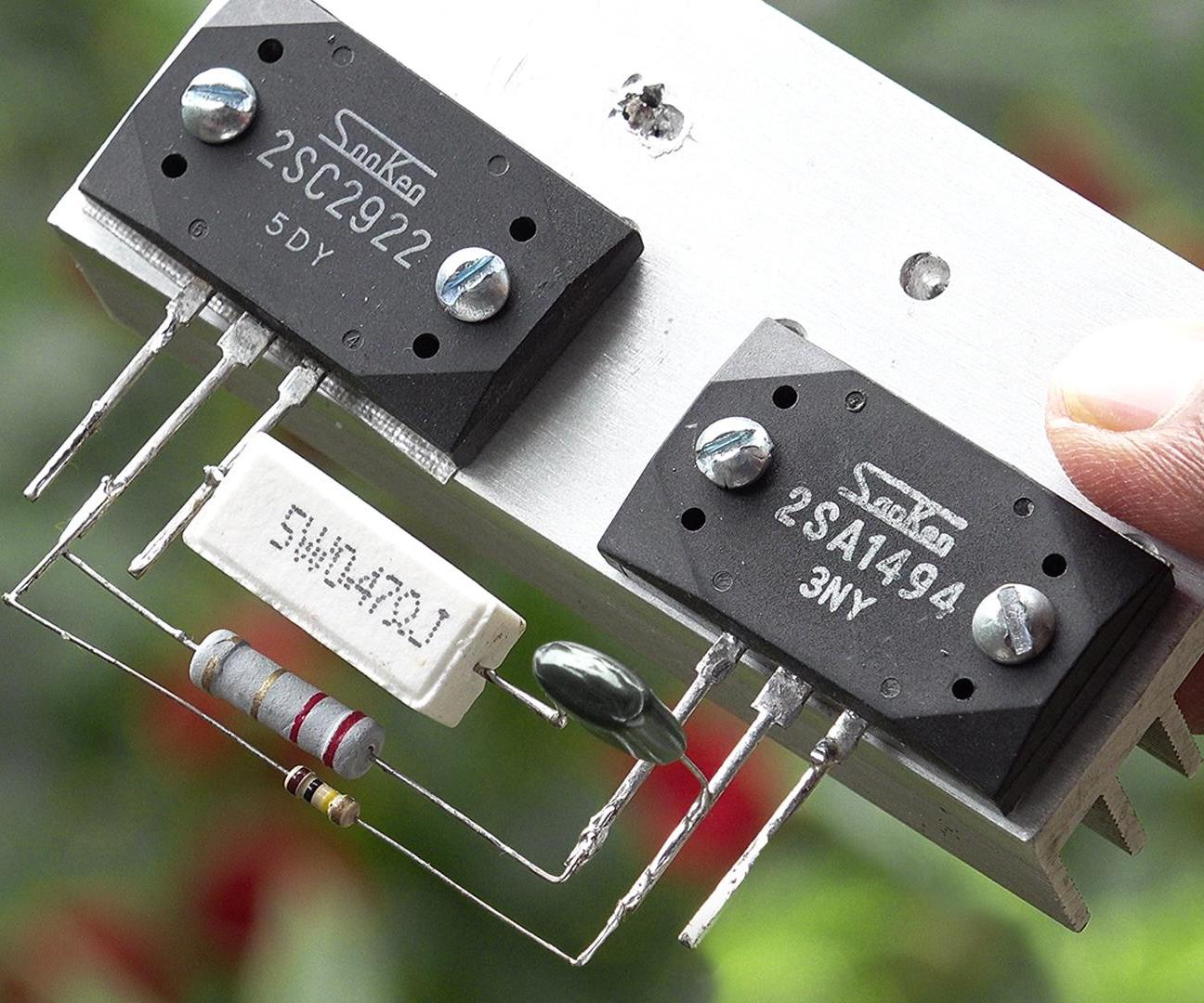 [NEW] Top 2 Electronics Projects 