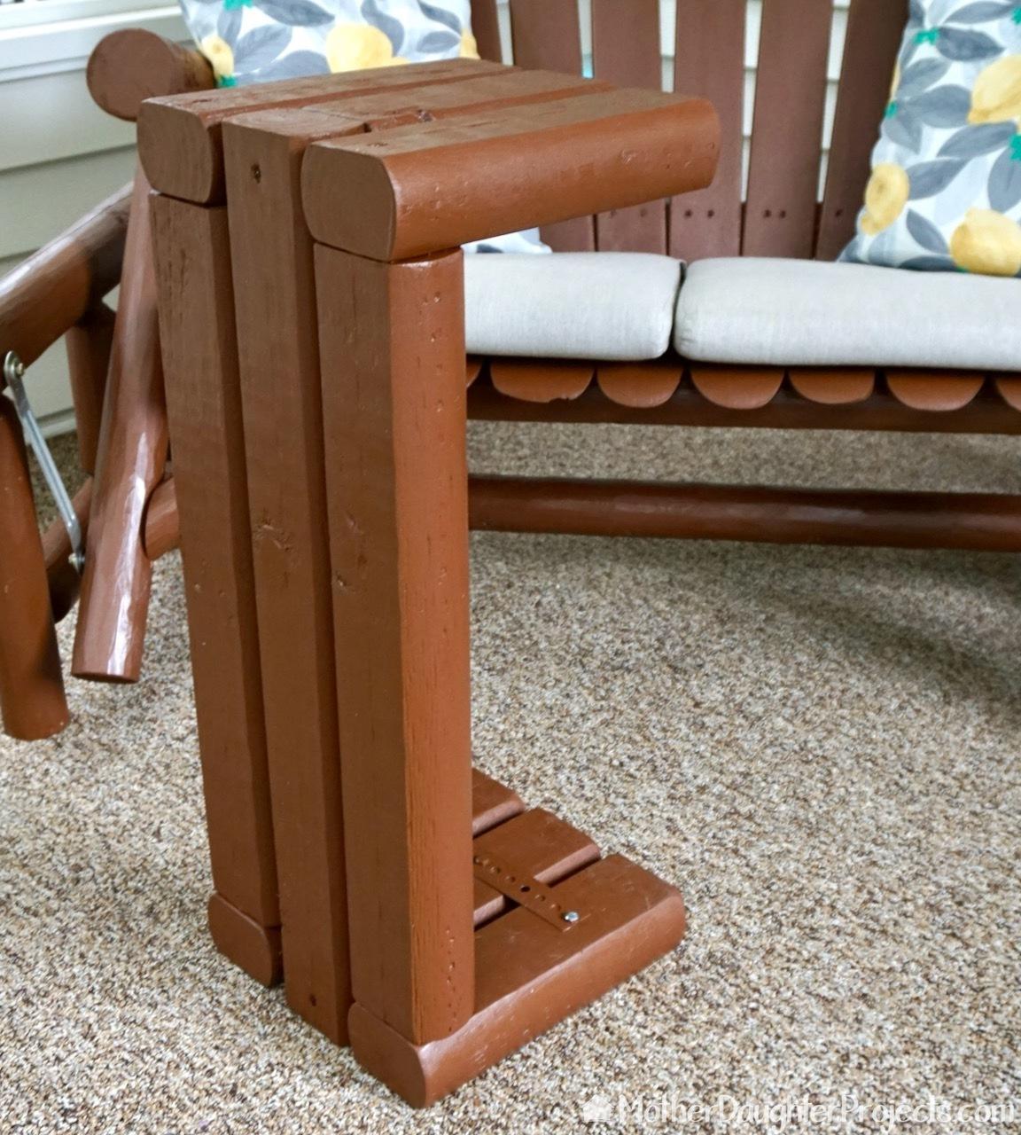 How to Use Landscape Timbers to Make an Outdoor Table