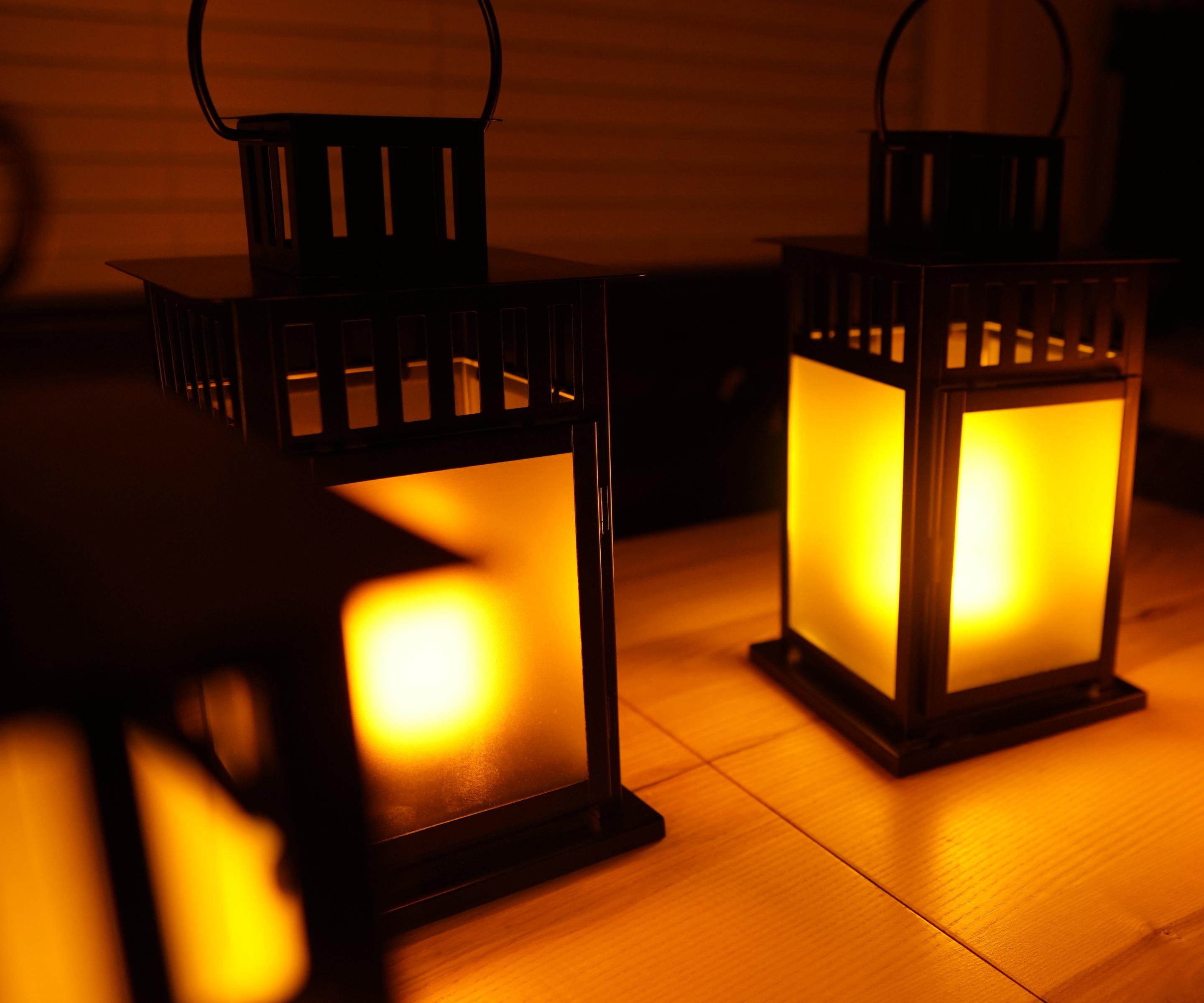 Make an Electric Flickering Gaslight Lantern