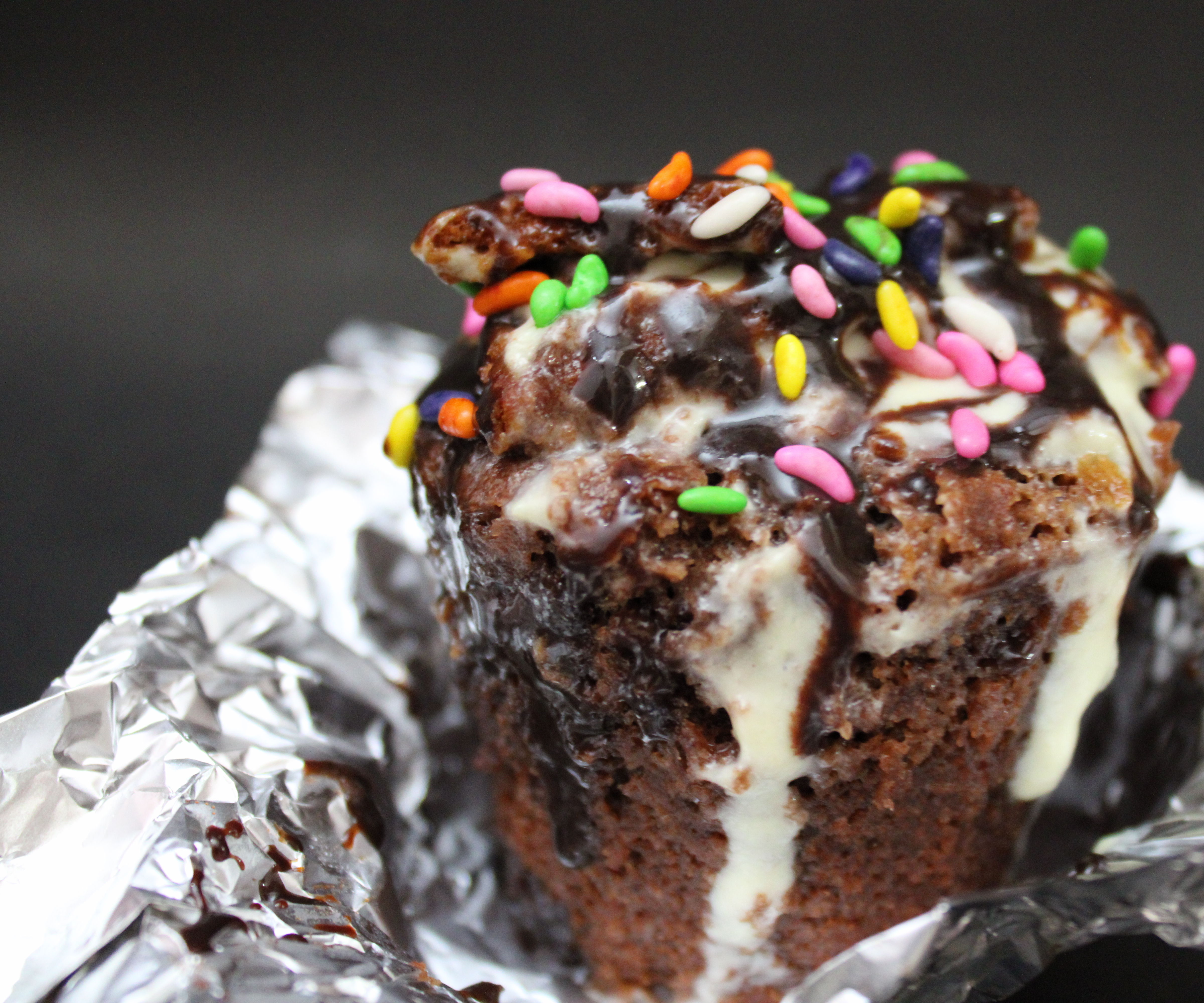 The Ultimate No-Compromise Cupcake ( Eggless )