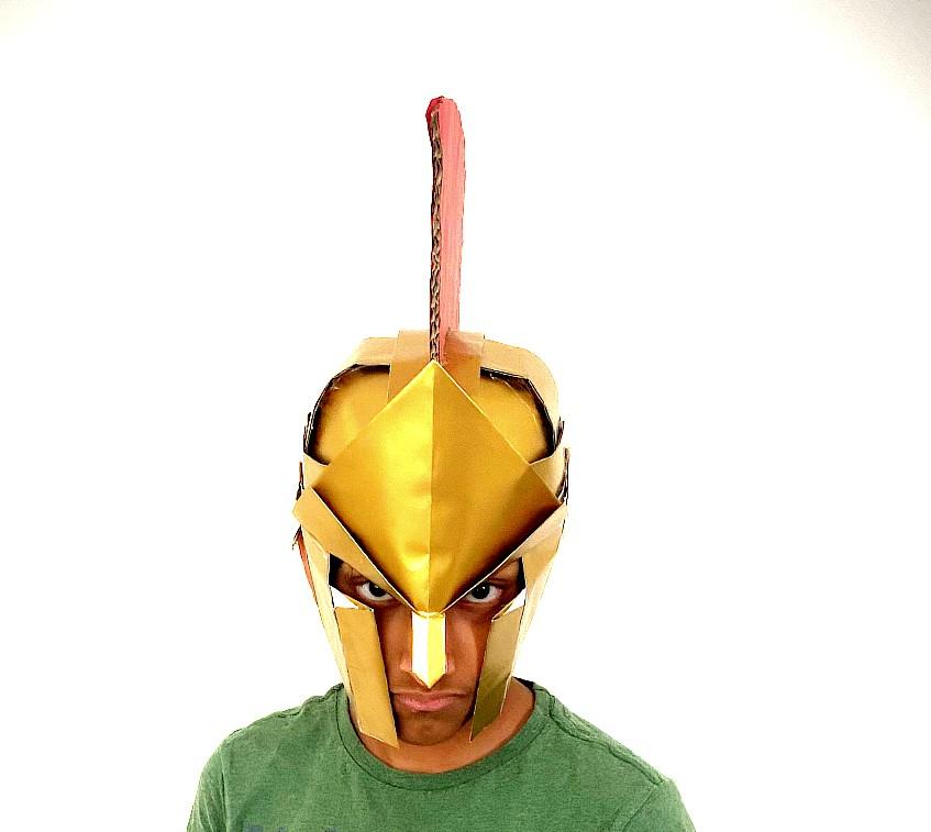 Cool Spartan Helmet. Looks Sooo Real!!