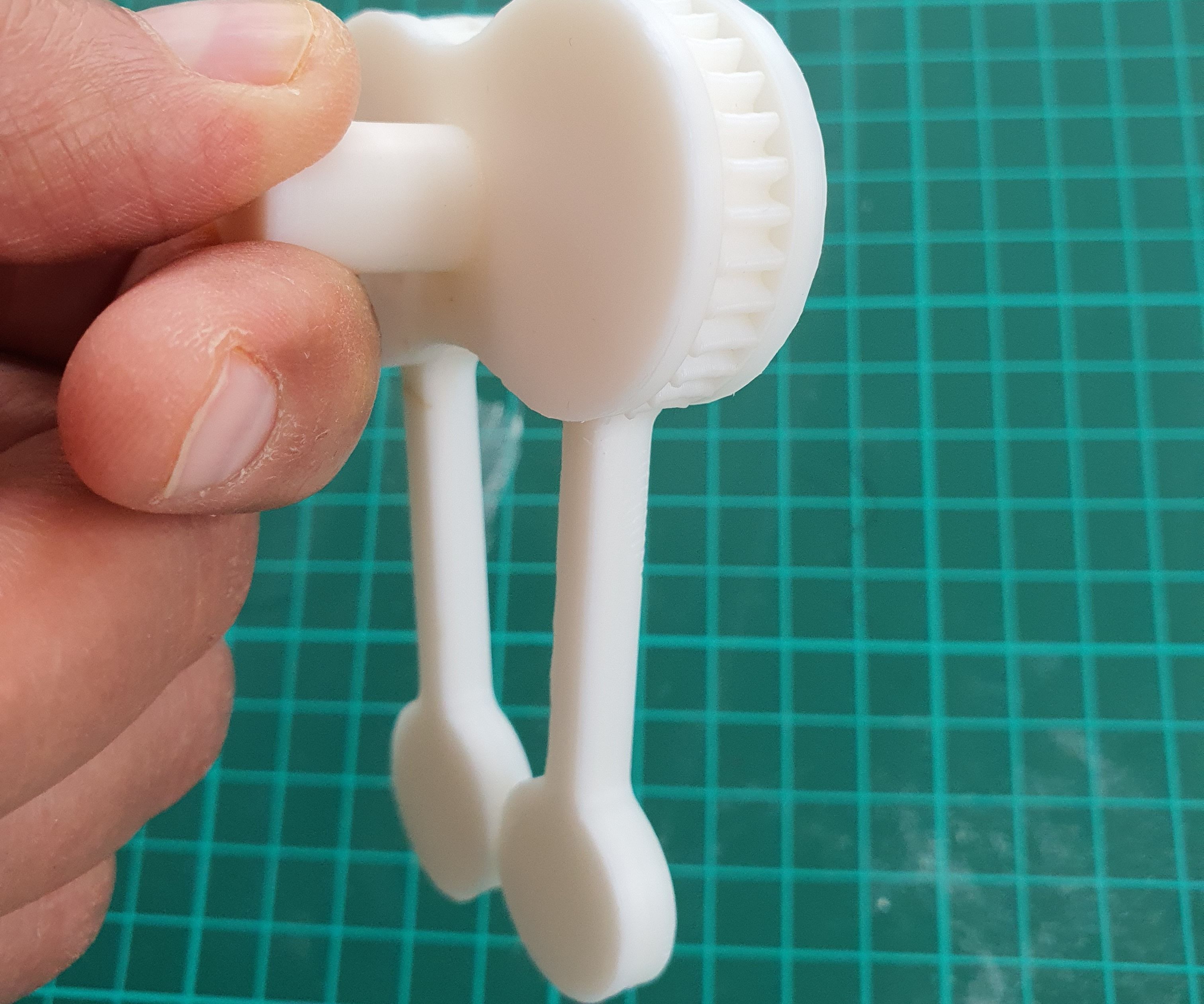 Clackers: the Toy of Doom