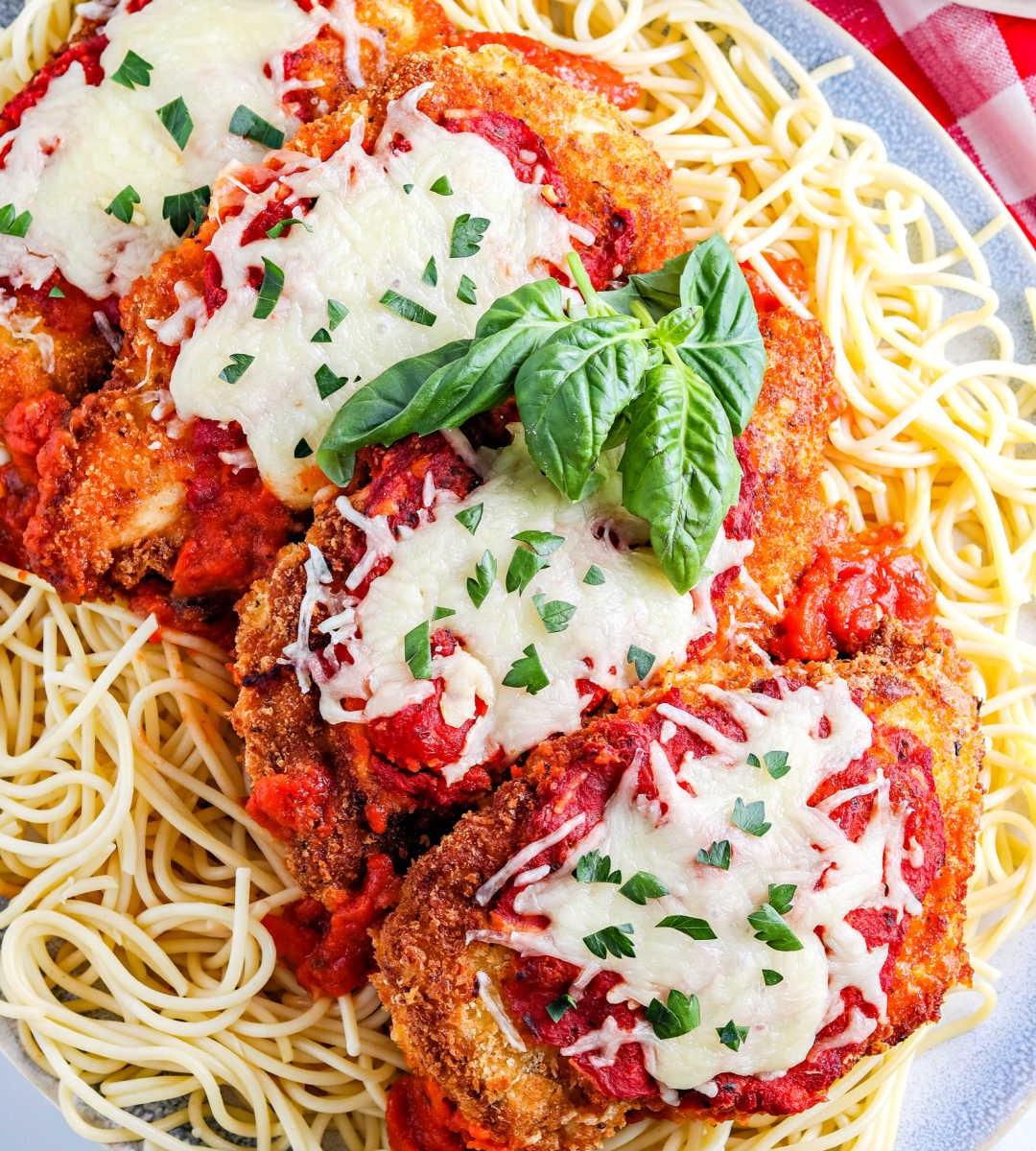 How to Make Chicken Parmesan
