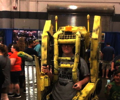 Non-Human Threatening Power Loader