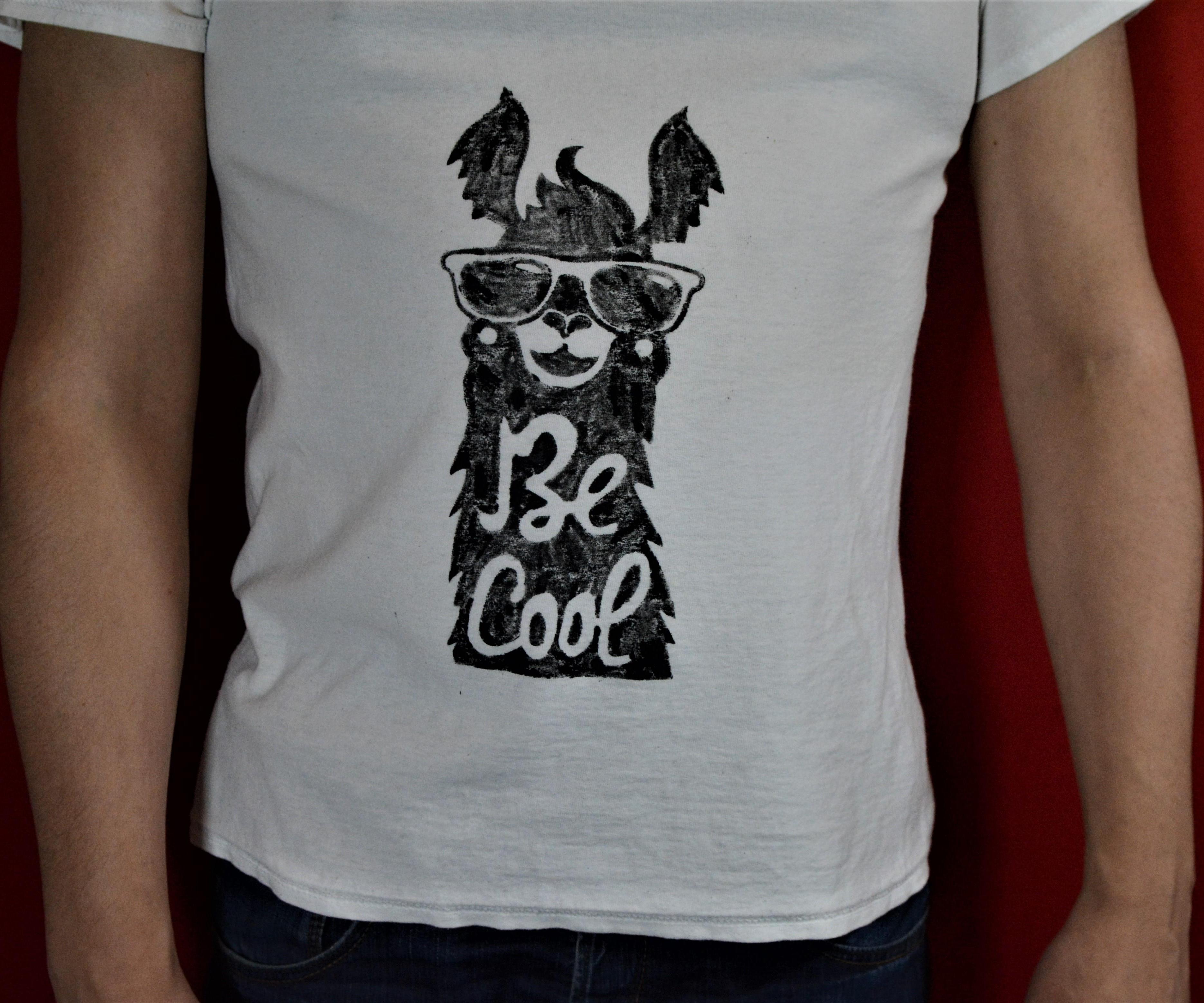 Image Transfer on Fabric With Vinyl and Crayons- Two Ways