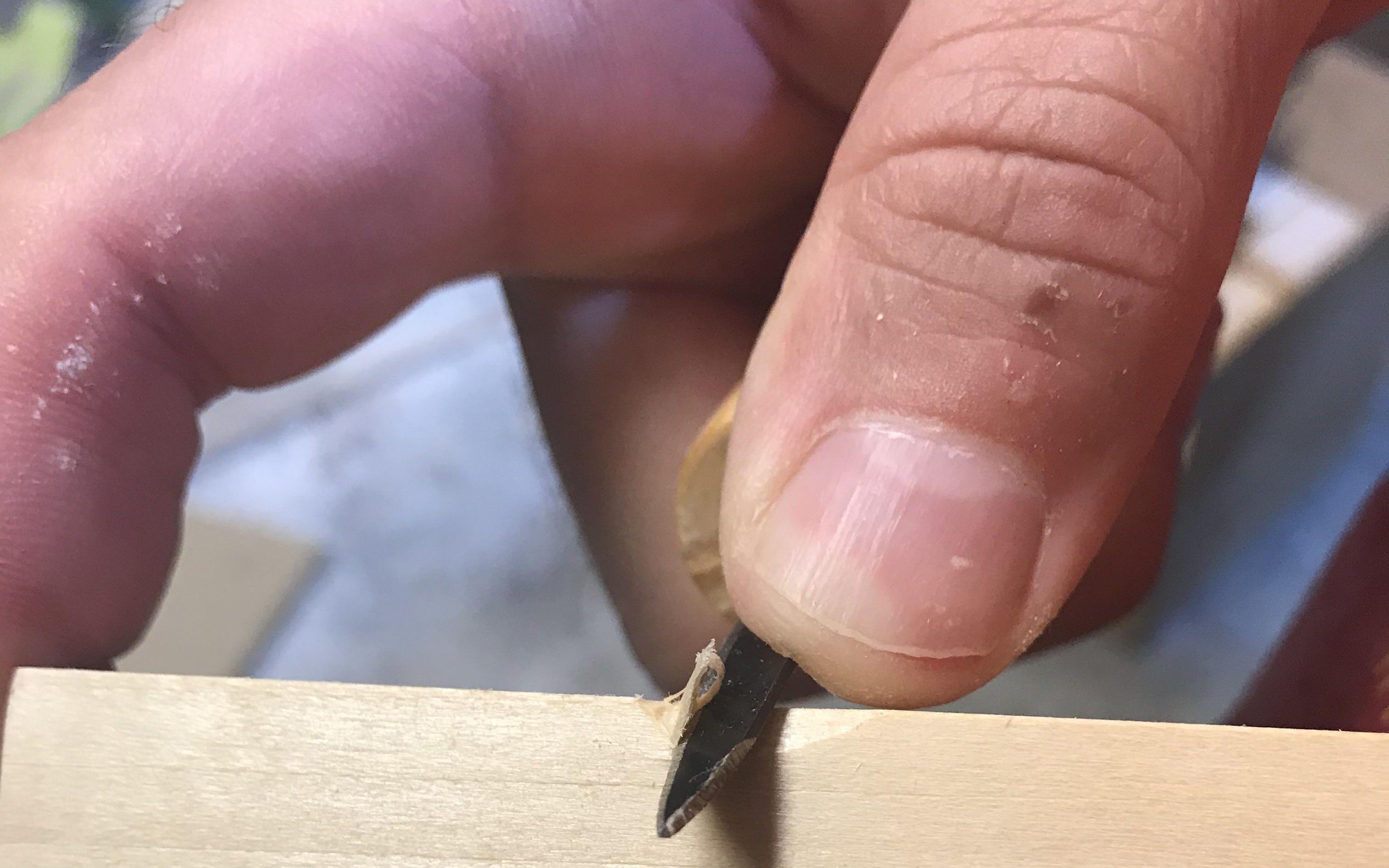 Make a Wood Carving Knife From Scrap Wood and a Used Jigsaw Blade