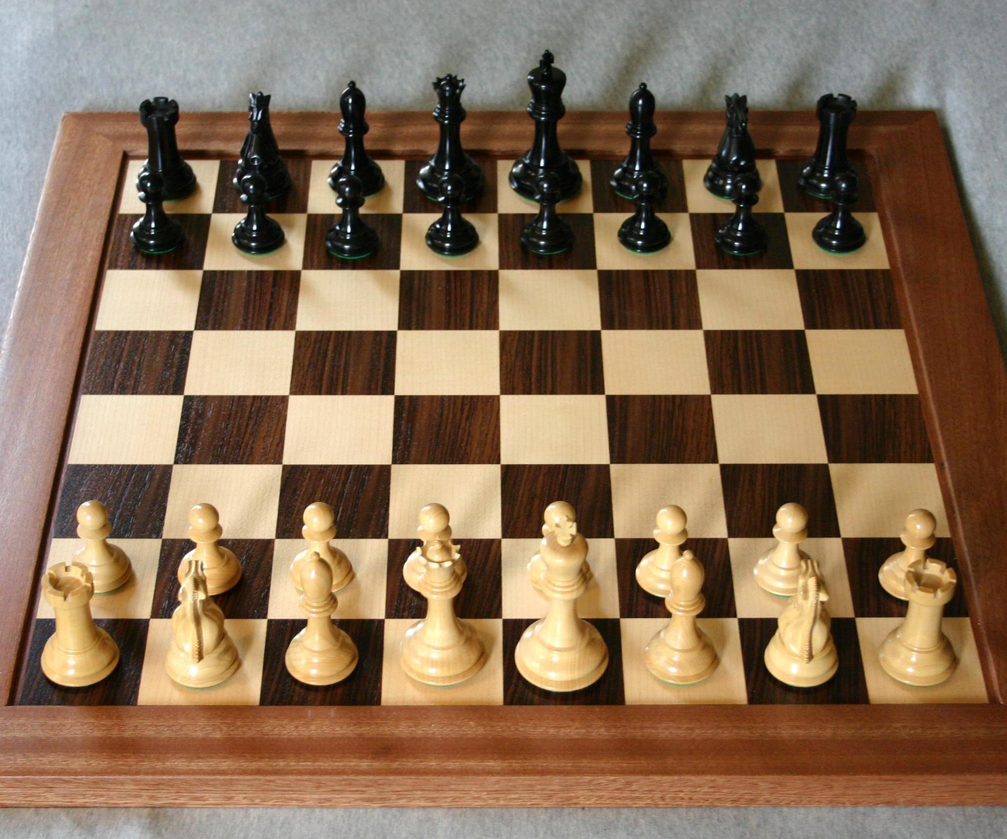 How to Checkmate in a King and Queen Vs King Endgame