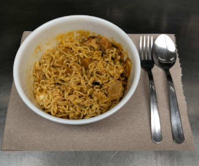 How to Make Instant Curry Ramen