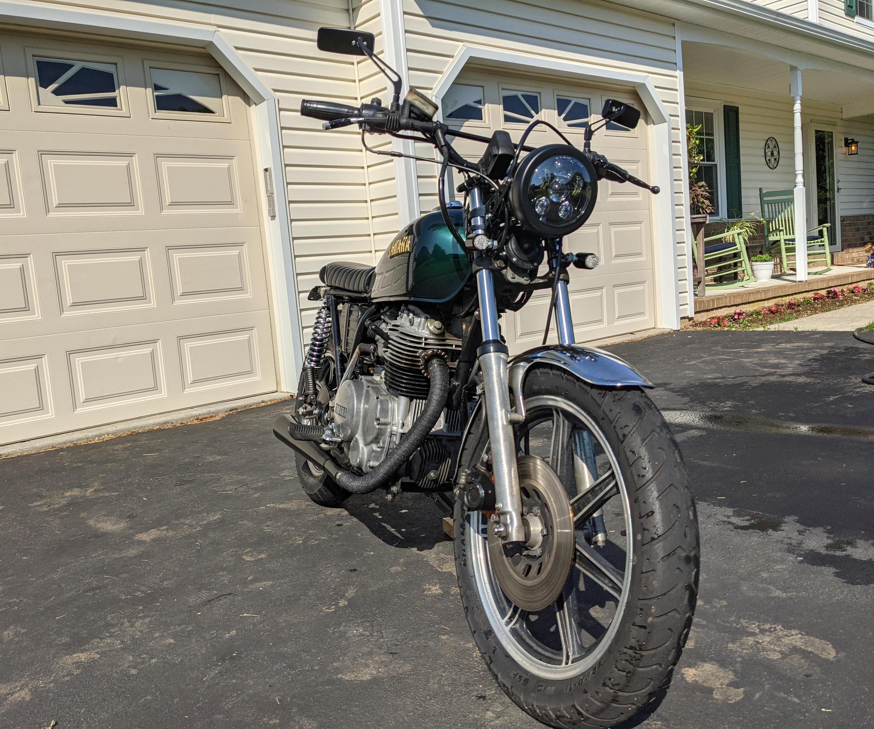 Restore and Modify Motorcycle - 1981 Yamaha XS-400