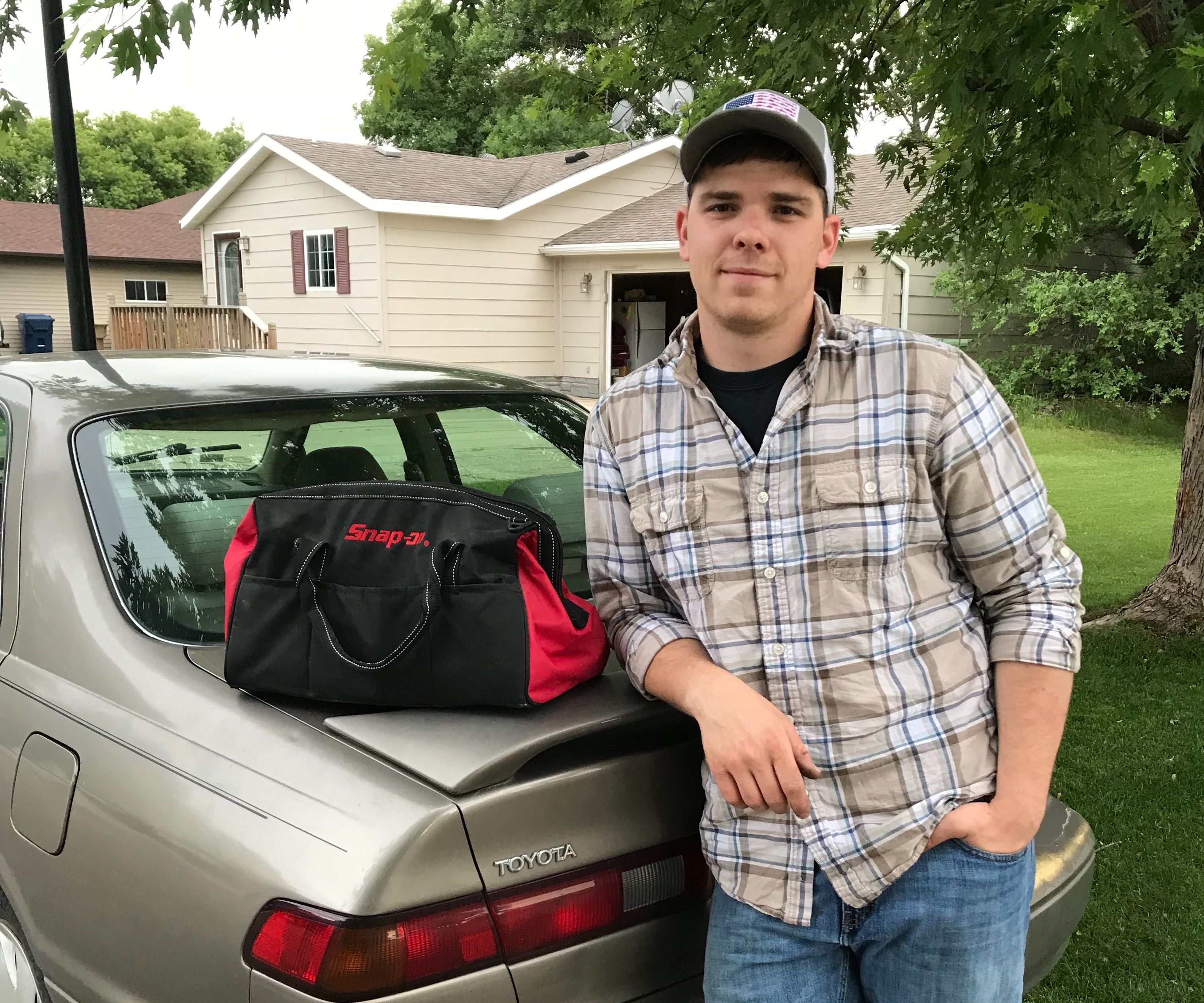 How to Change a Flat Tire: Quick, Easy, Safe