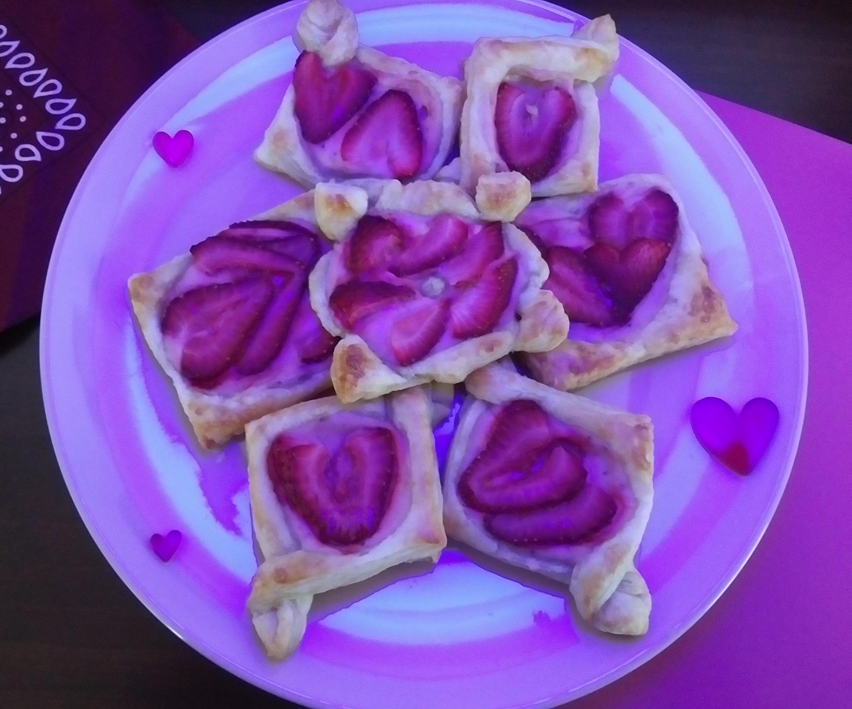 Strawberry Cheesecake Pastries With a Twist 🍋
