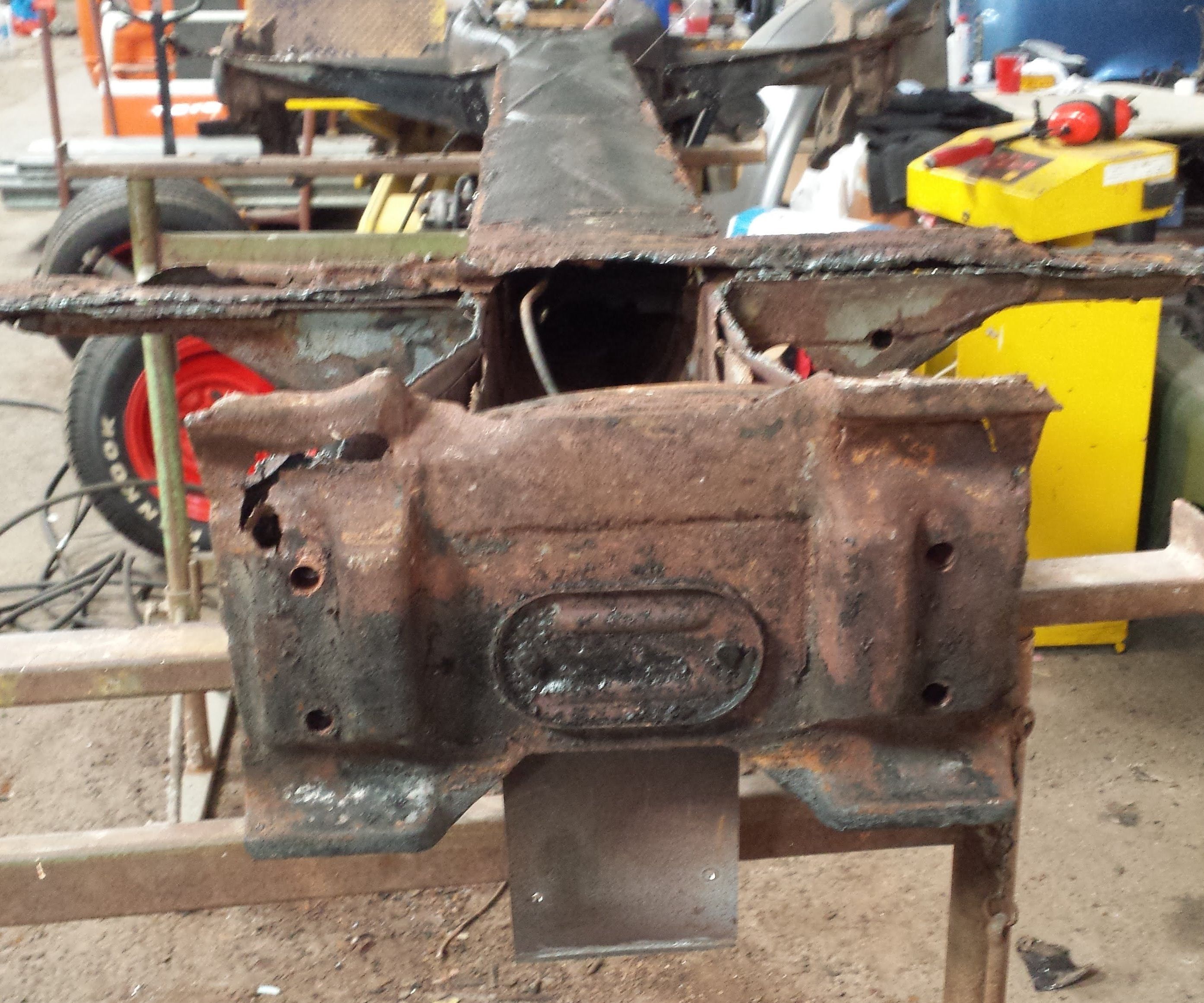 Chassis Restoration on a Volkswagen Beetle Volksrod