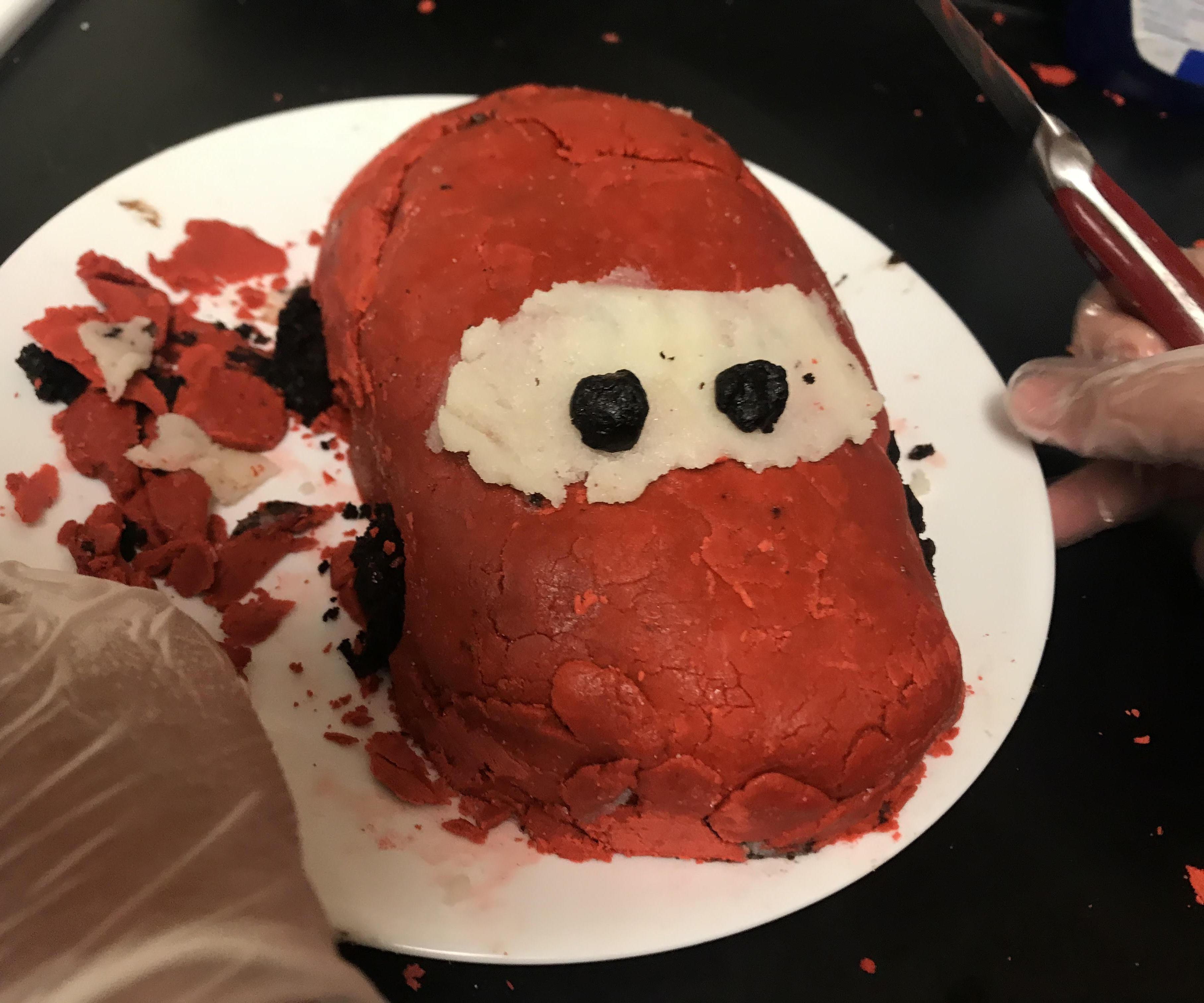  Lightning McQueen Cake 