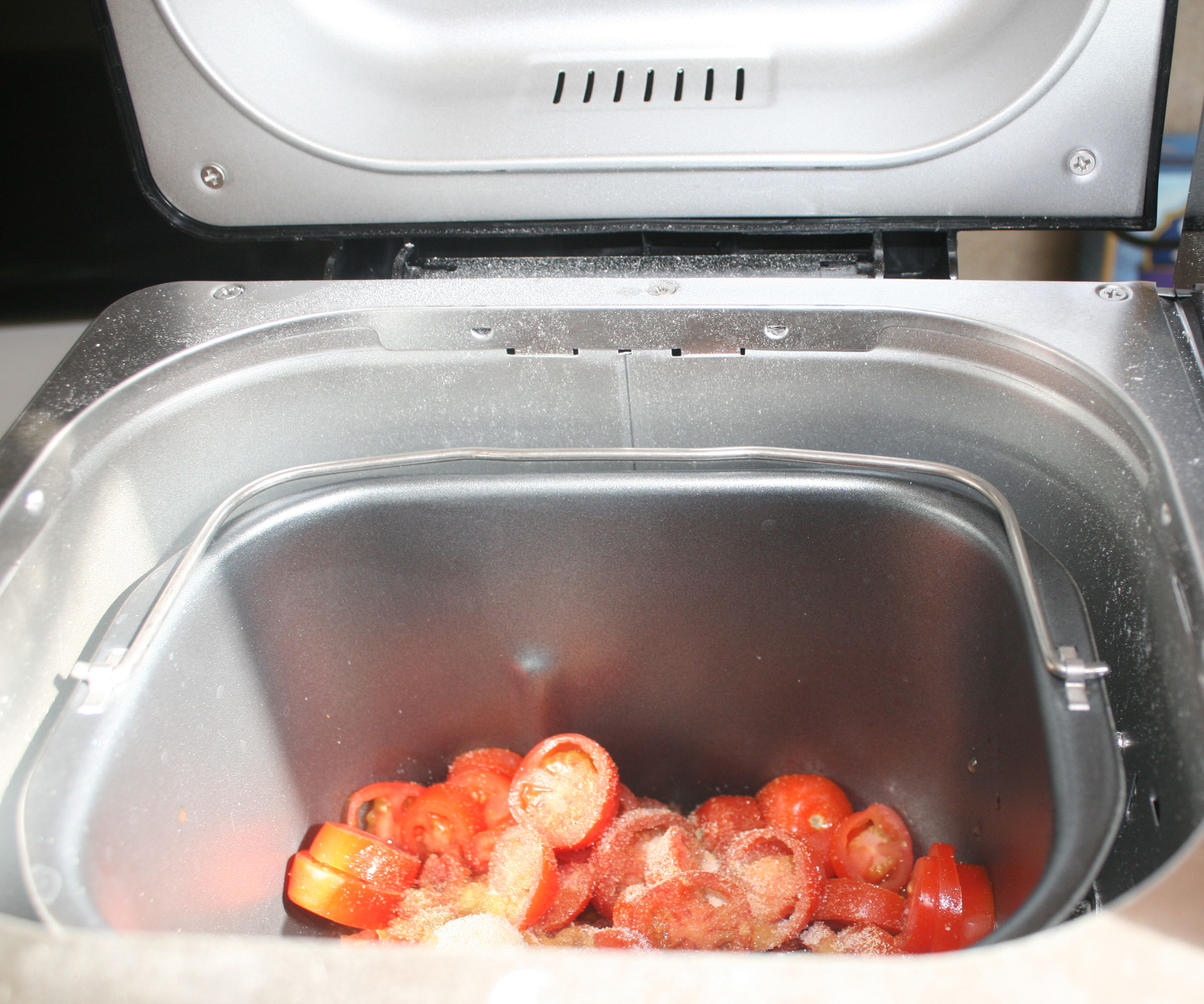 Tomato Sauce From the Bread Machine