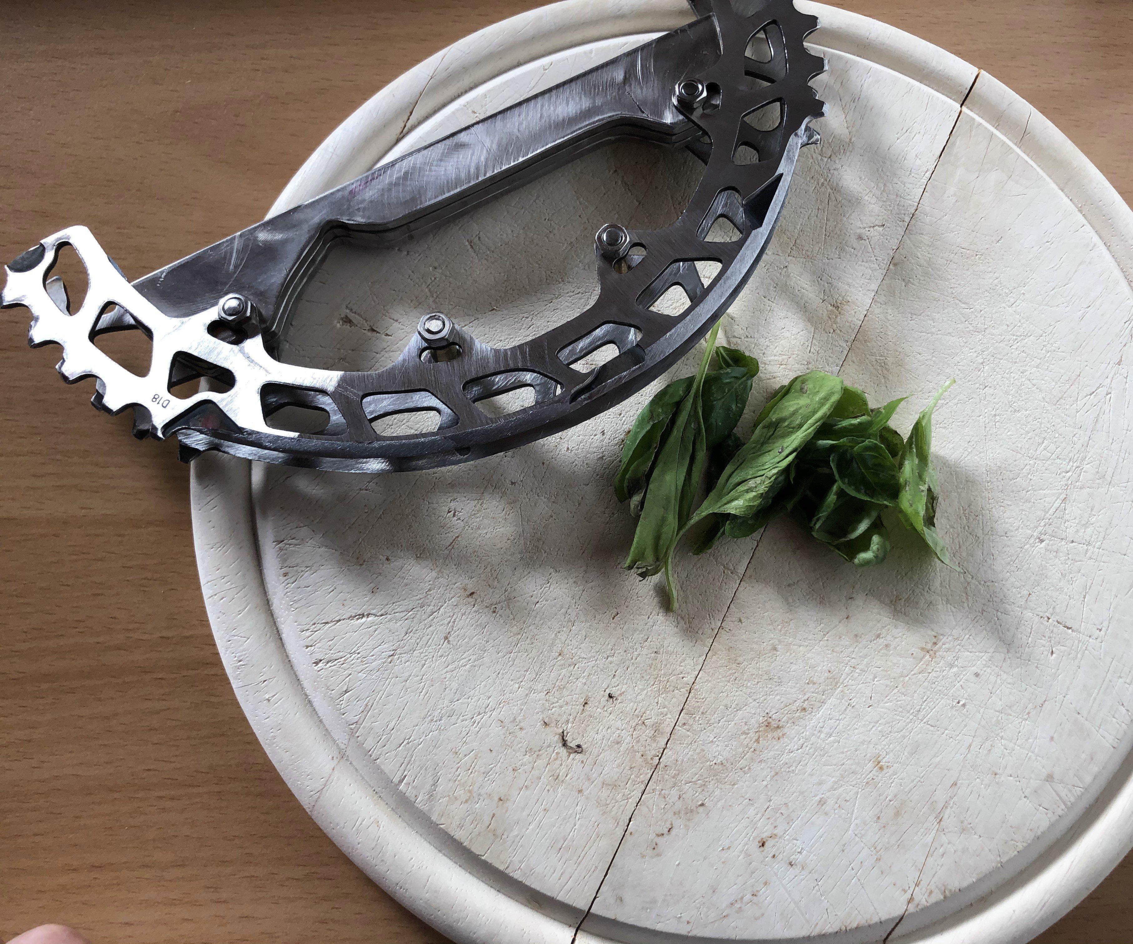 Sprocket Chopping Knife