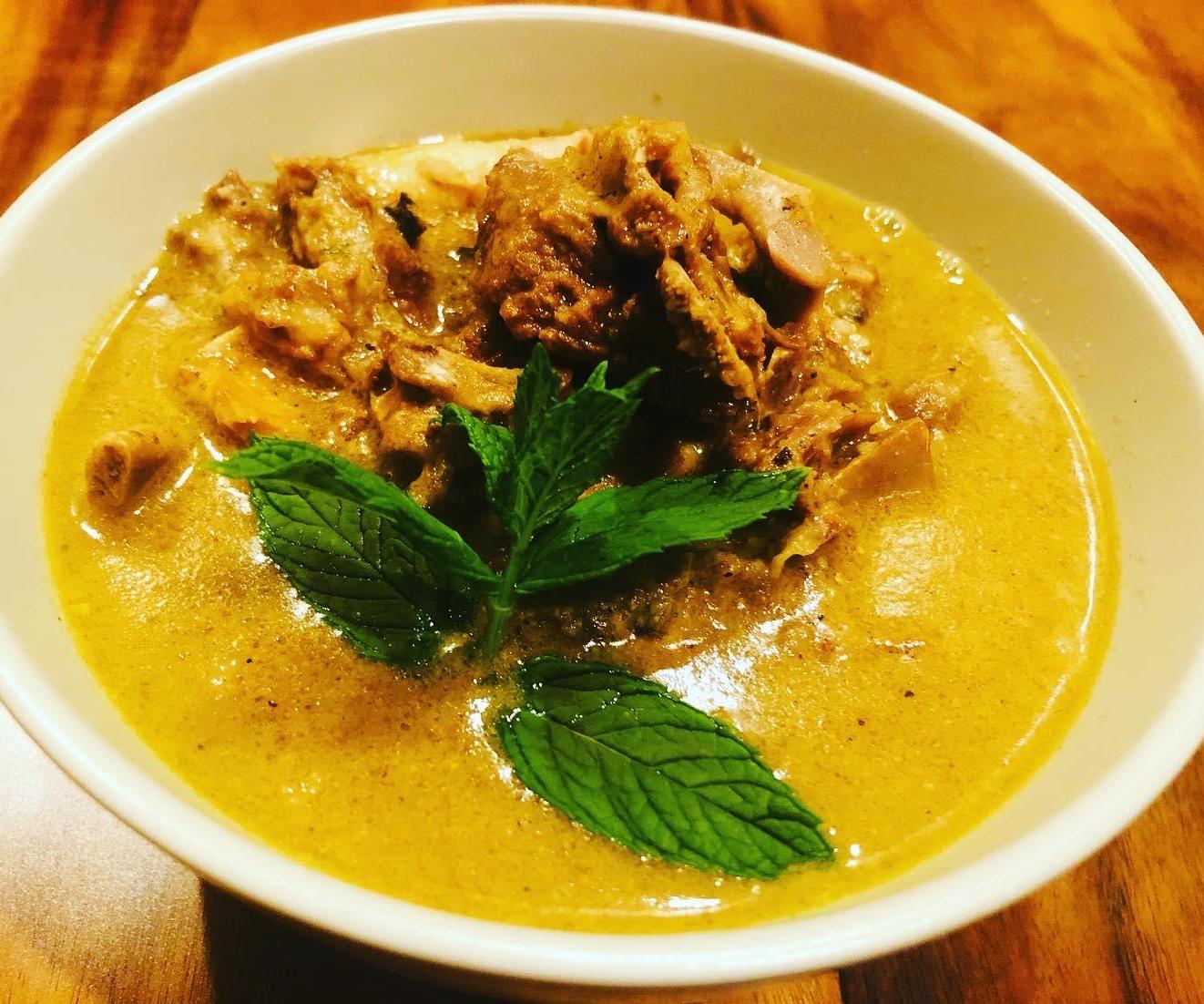 Mutton Rezala (Bengali White Goat Curry)