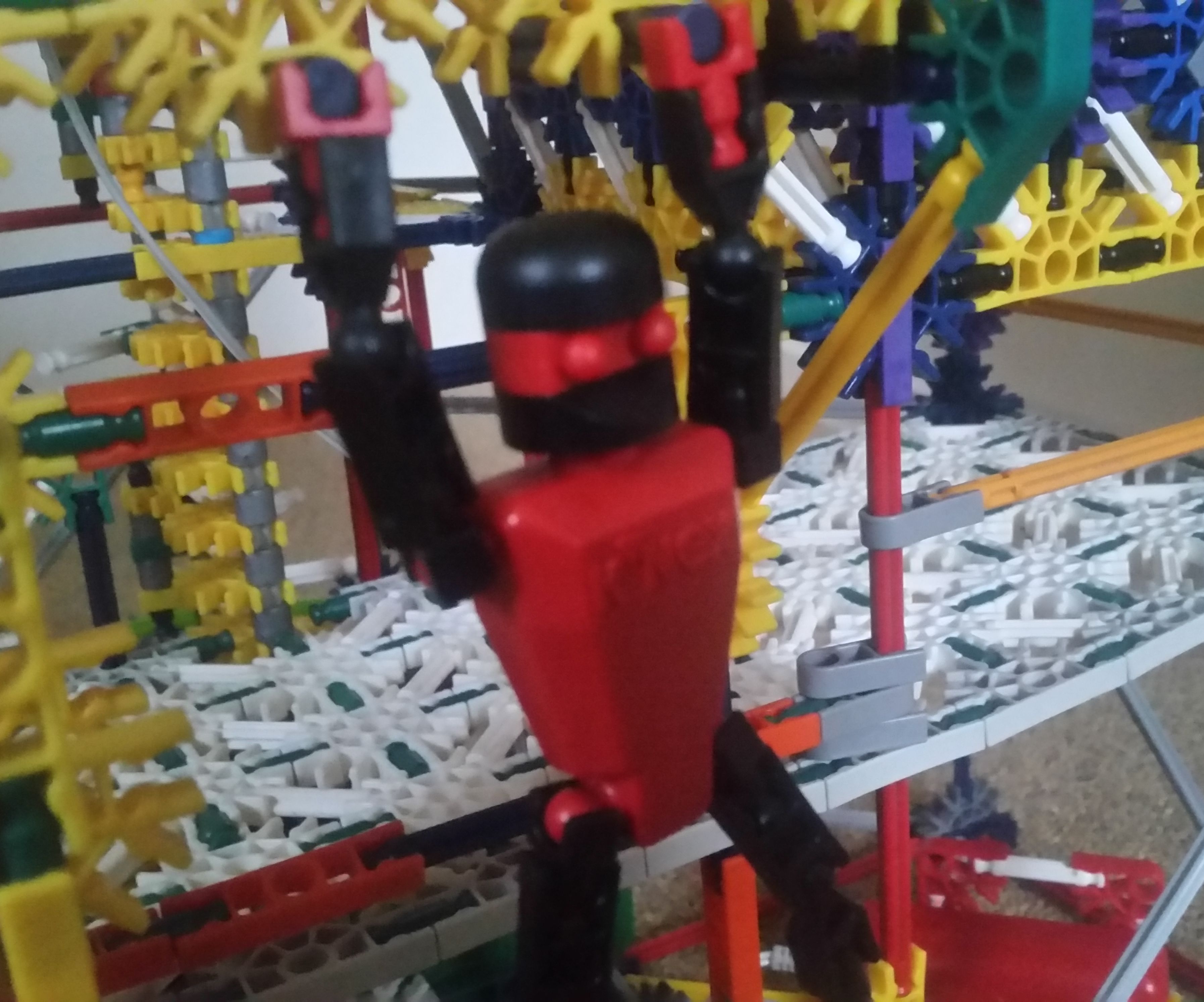 Emerald - a K'nex Ball Machine