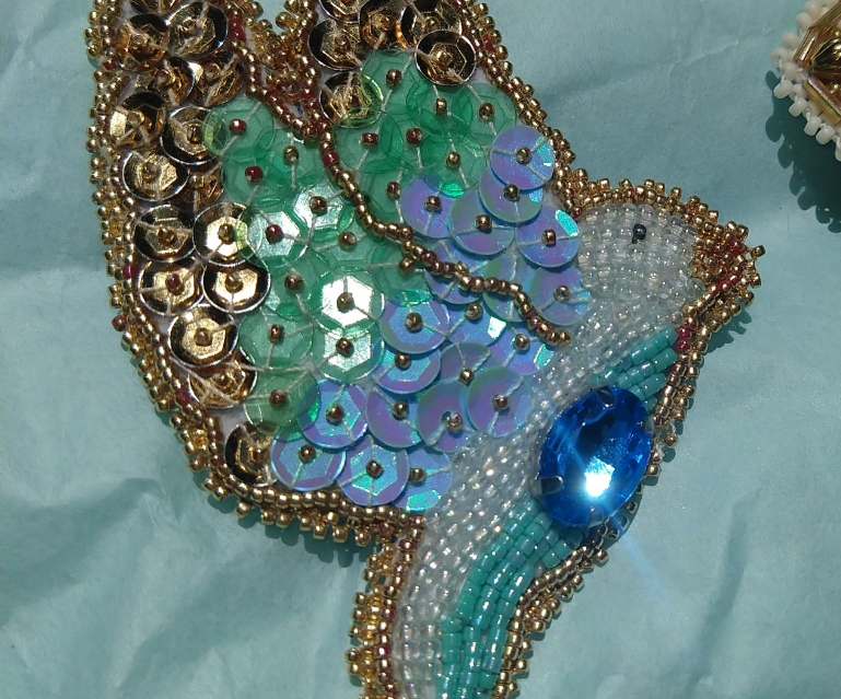 Bead Embroider a Bird Brooch!