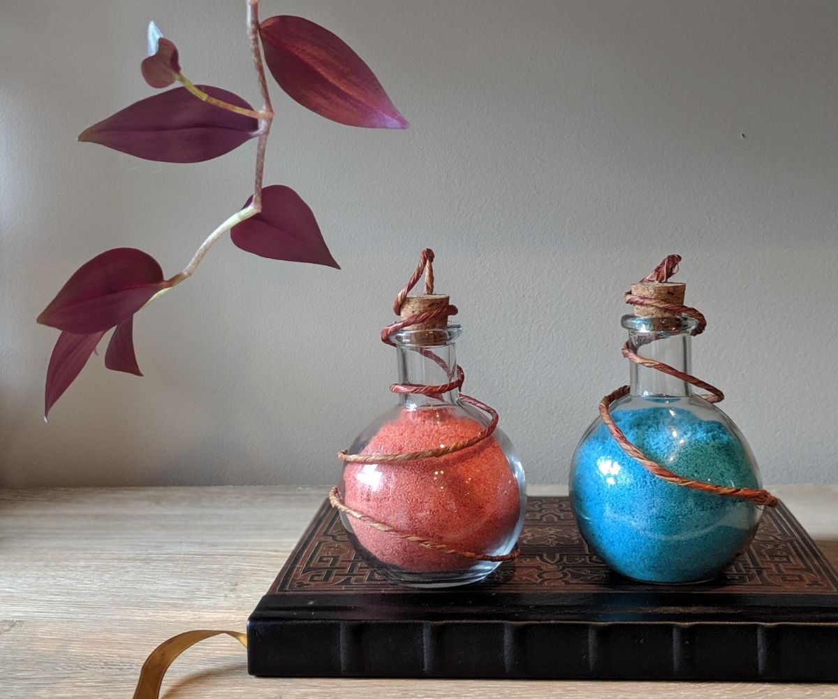 Health/Mana Potion Bottles Decor