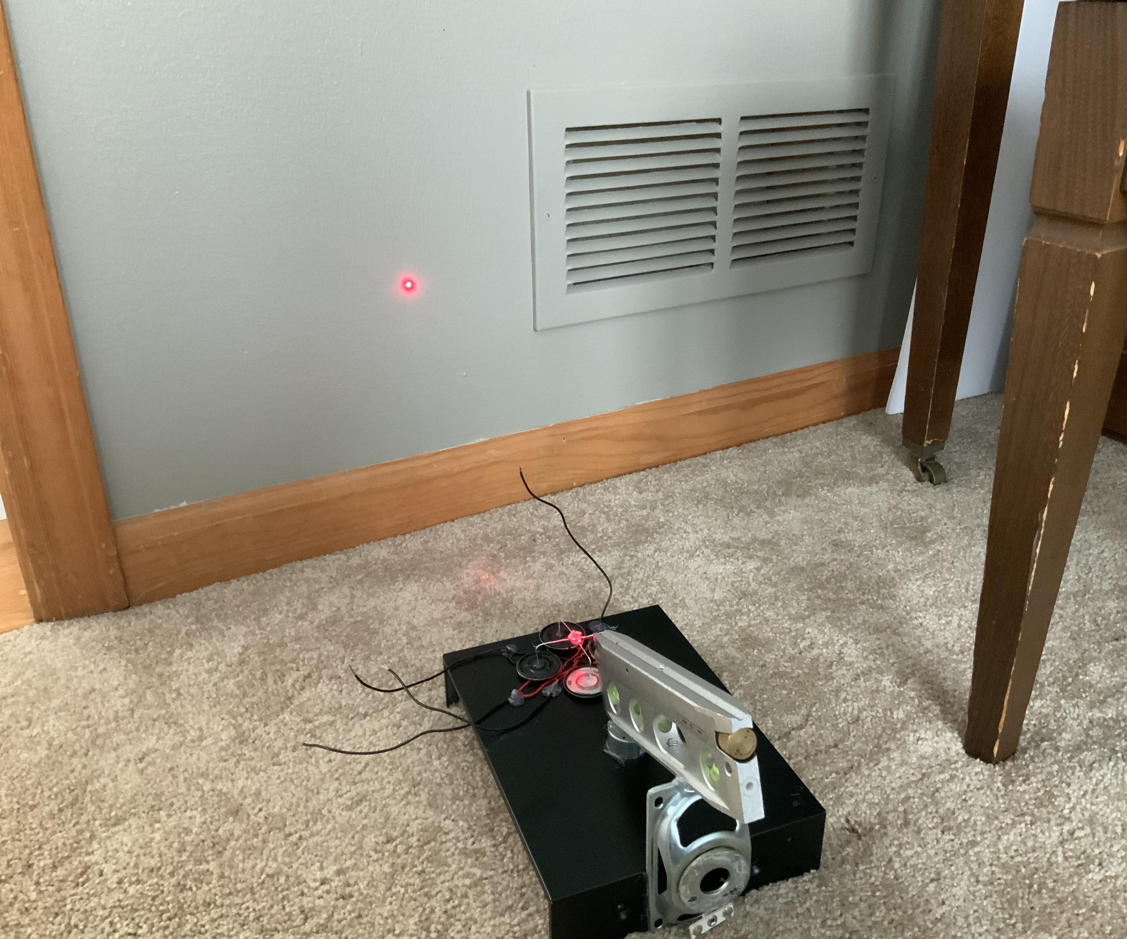 Analog Laser Display With Speakers