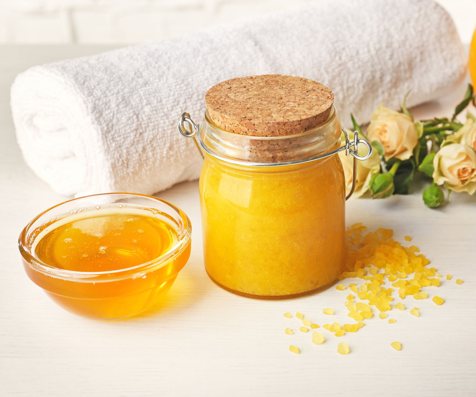 DIY Face Mask for Glowing Skin With Banana and Honey