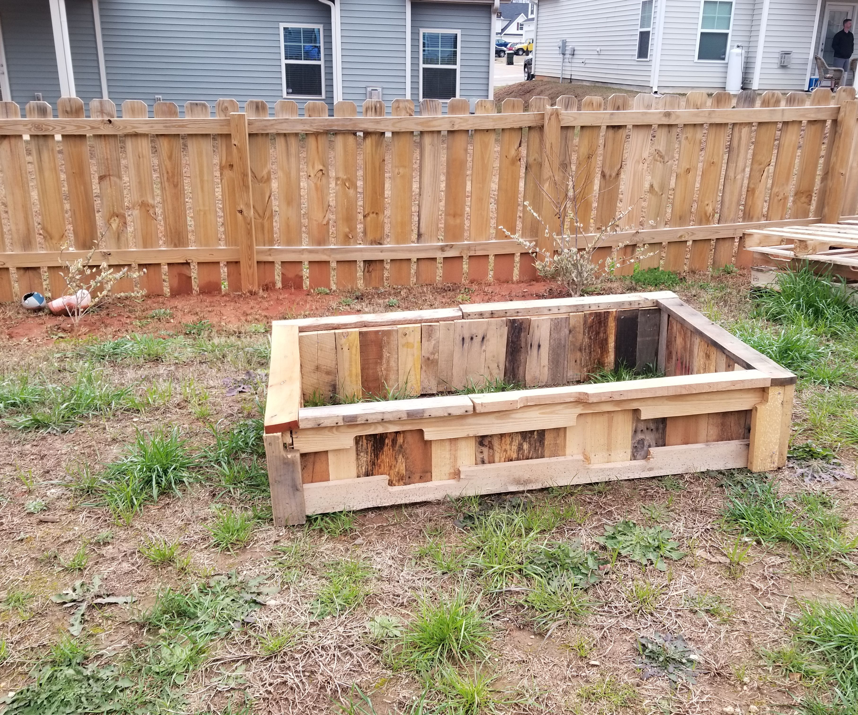 Pallet Raised Beds 
