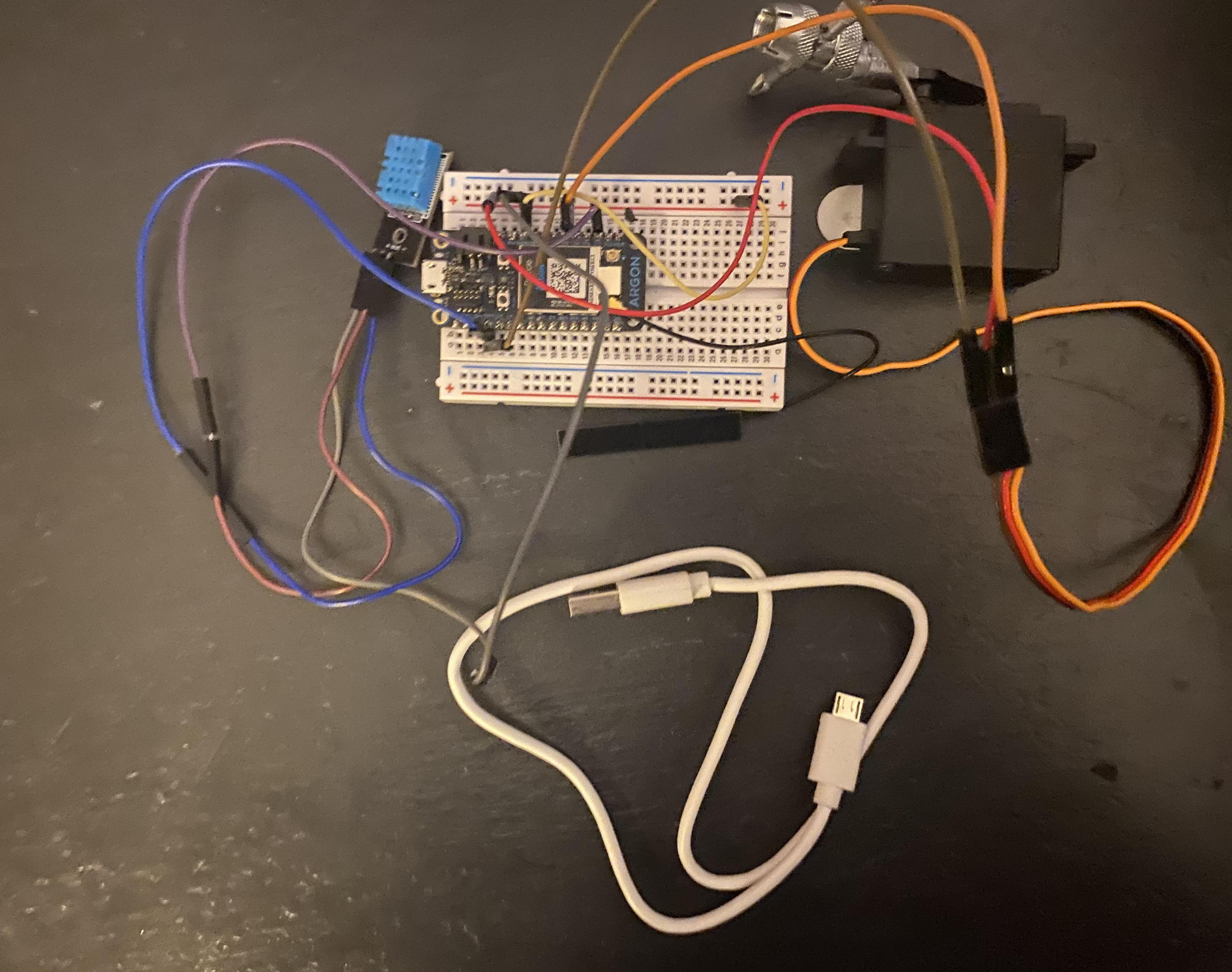 Timed Temperature Servo Button Presser